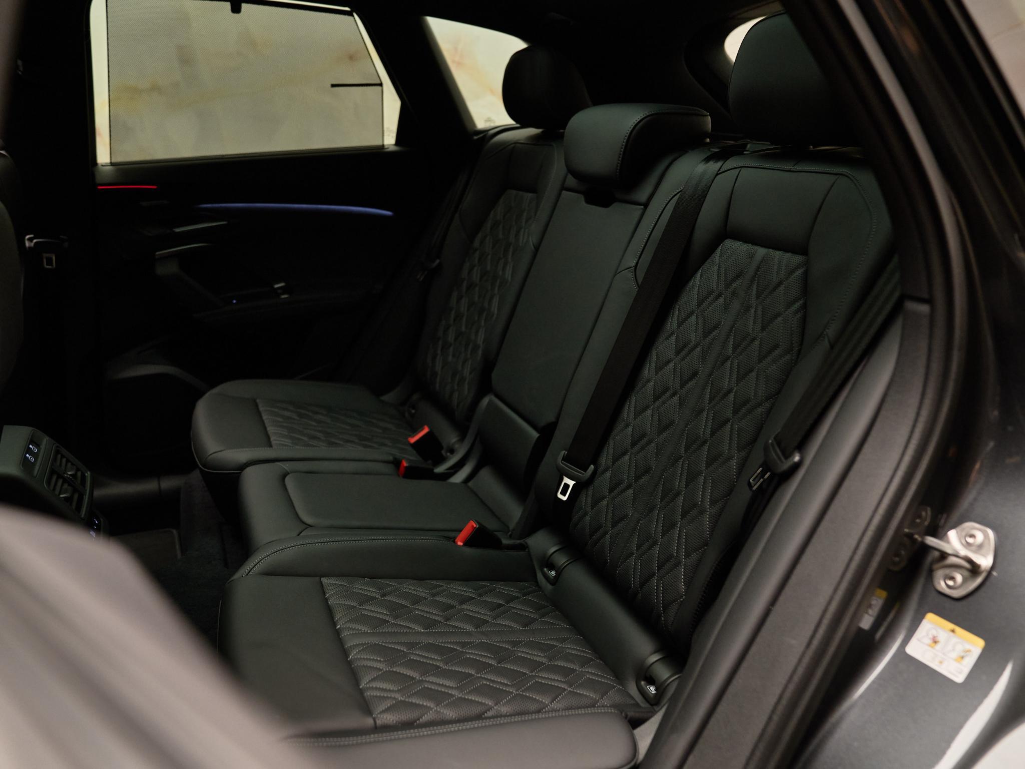 Audi SQ5 - 35