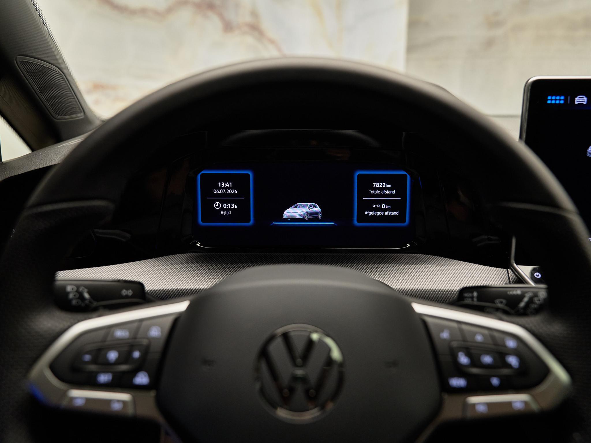 Volkswagen Golf - 13