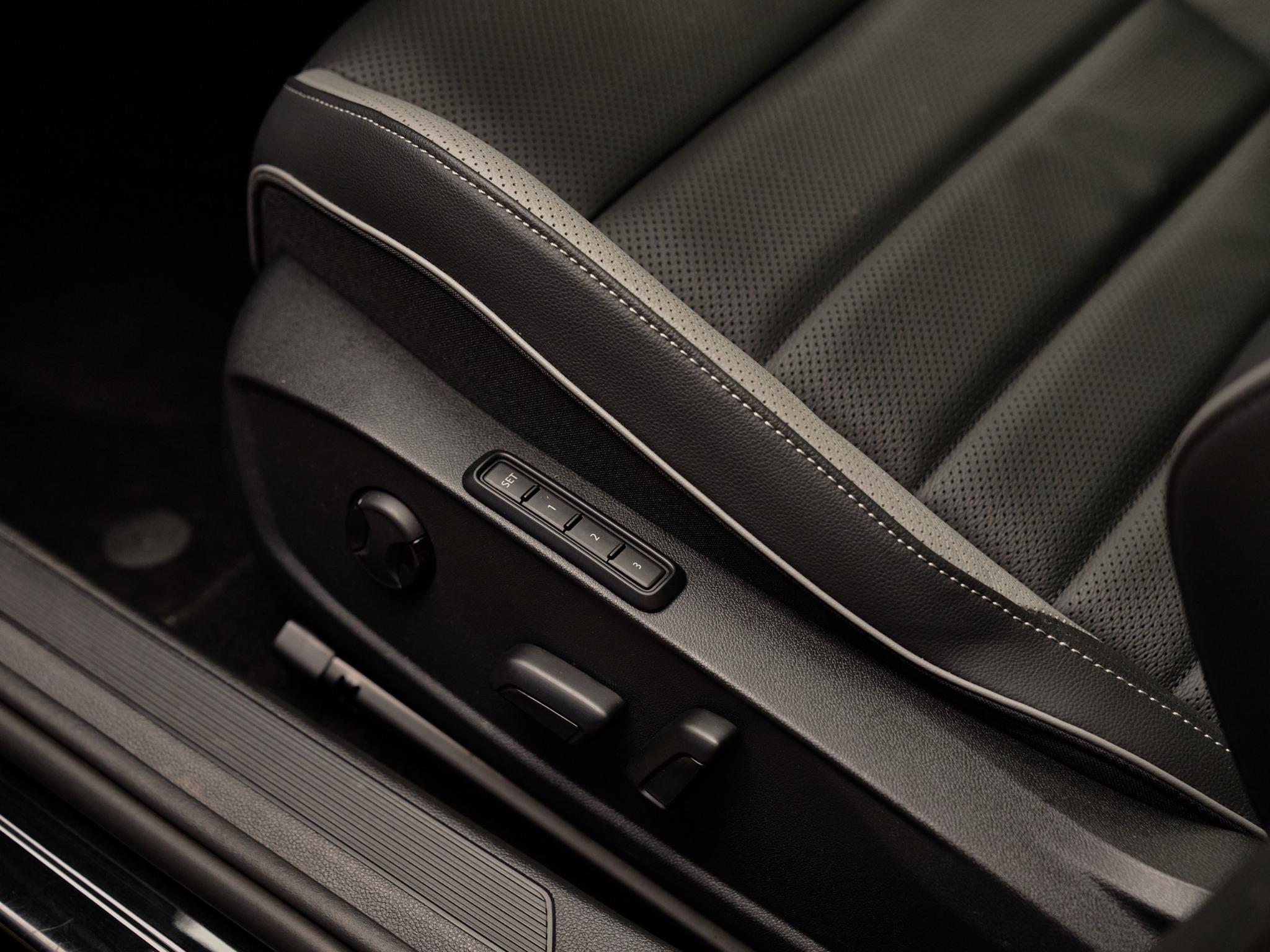 Volkswagen Golf - 9