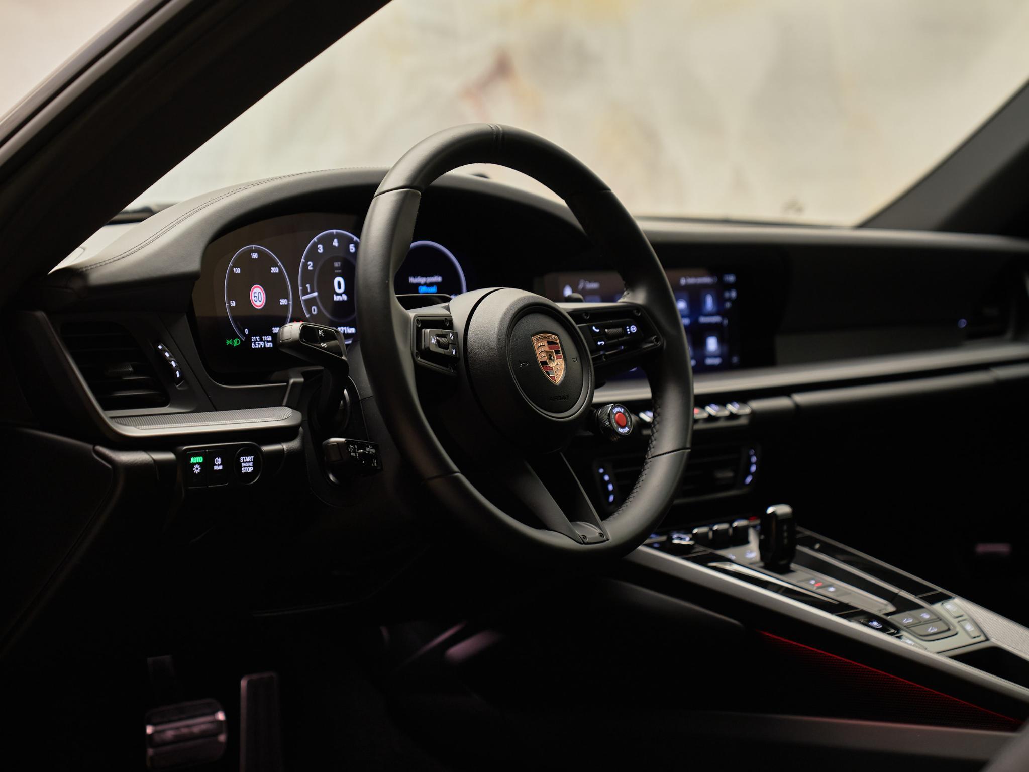 Porsche 911 - 28