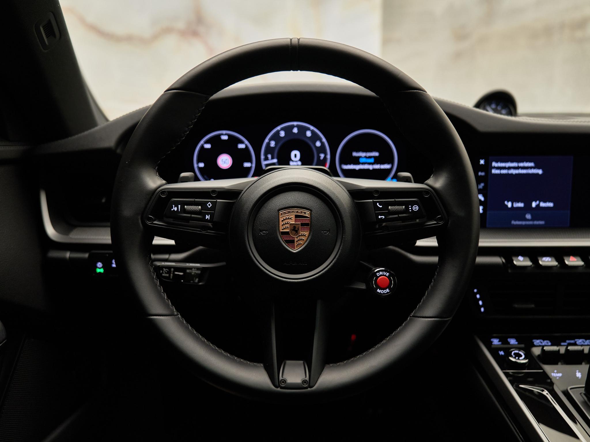 Porsche 911 - 17
