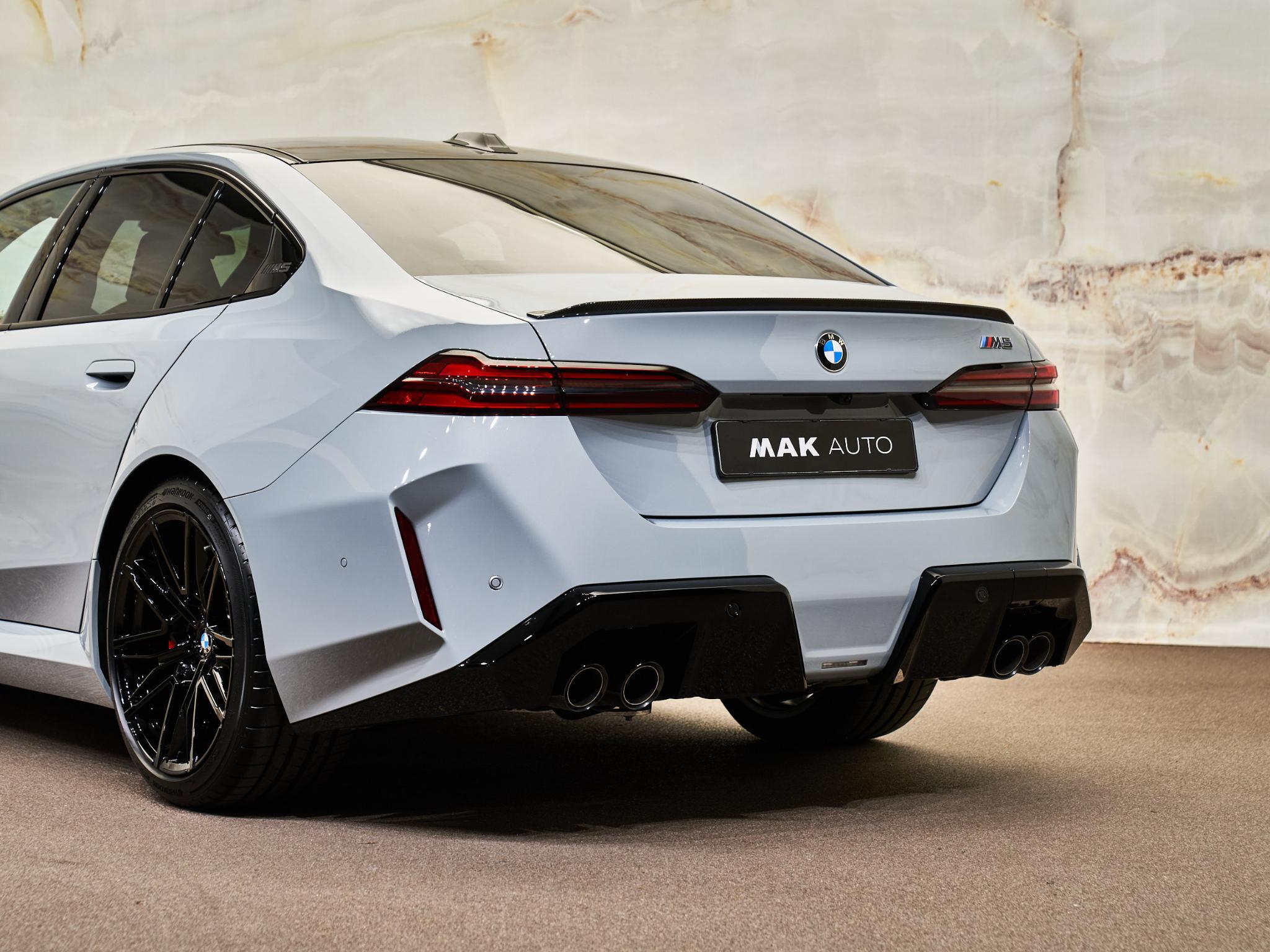 BMW M5 - 5