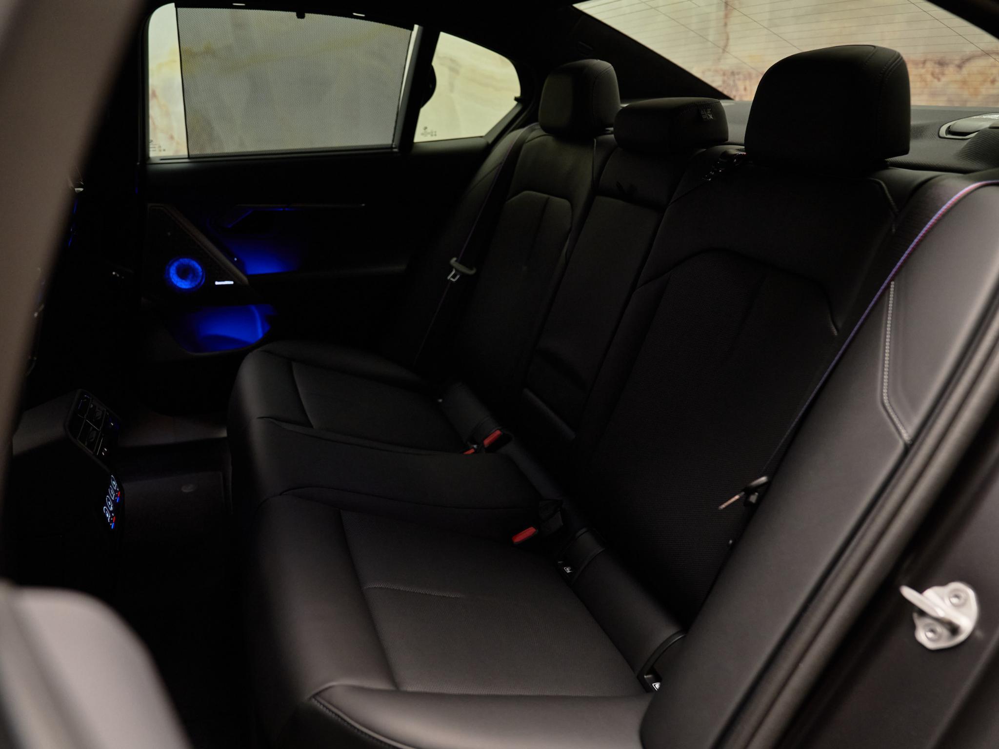 BMW M5 - 30