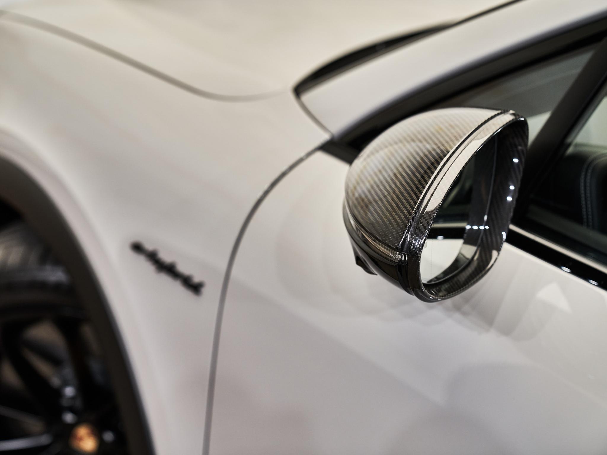 Porsche Cayenne - 6