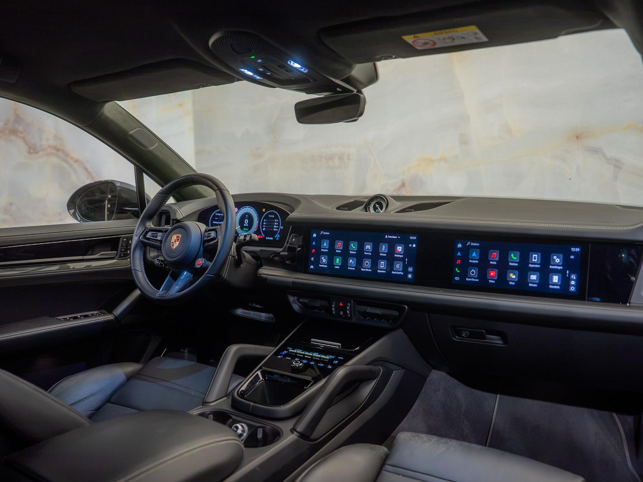 Porsche Cayenne - 11