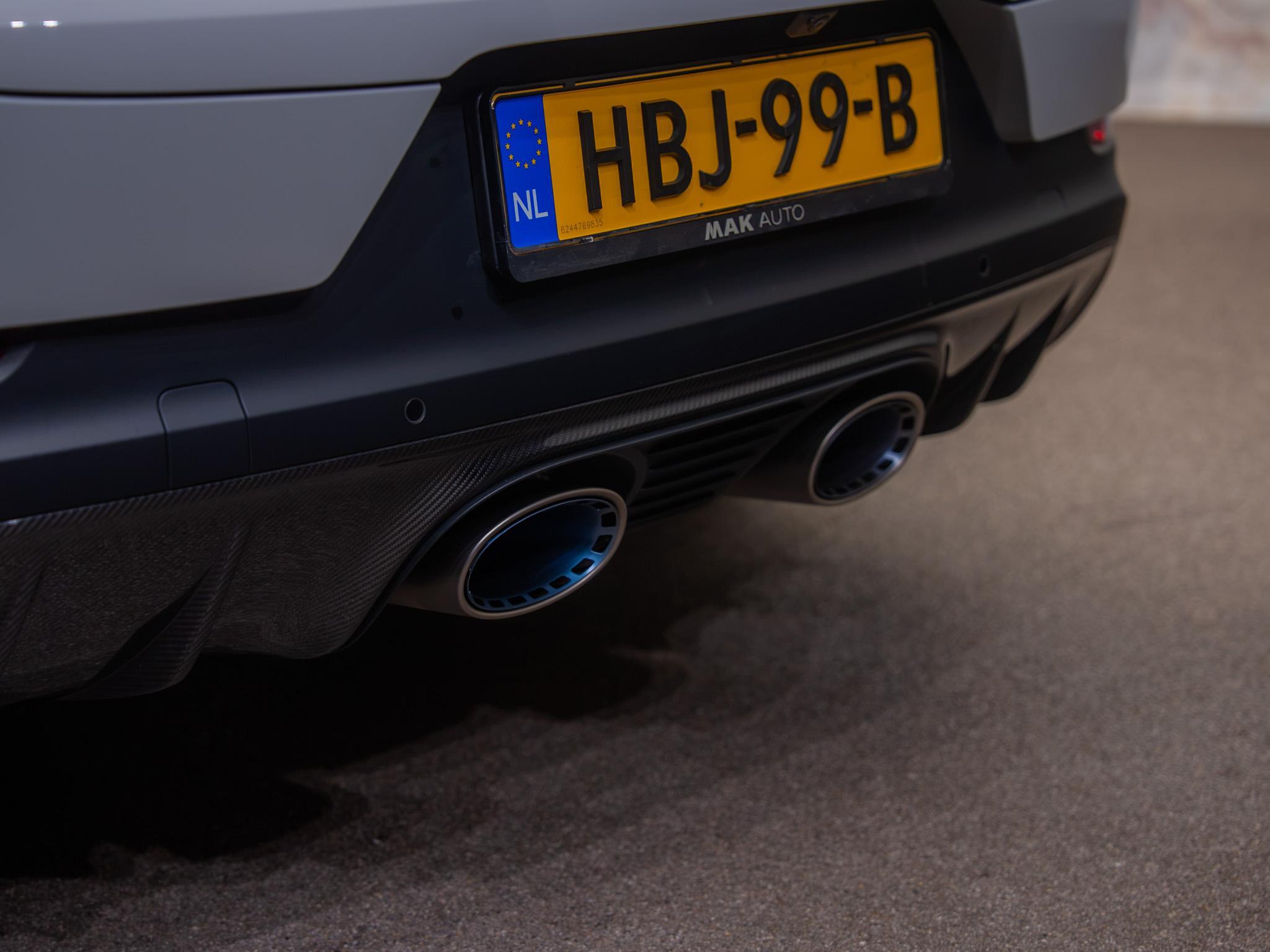 Porsche Cayenne - 7