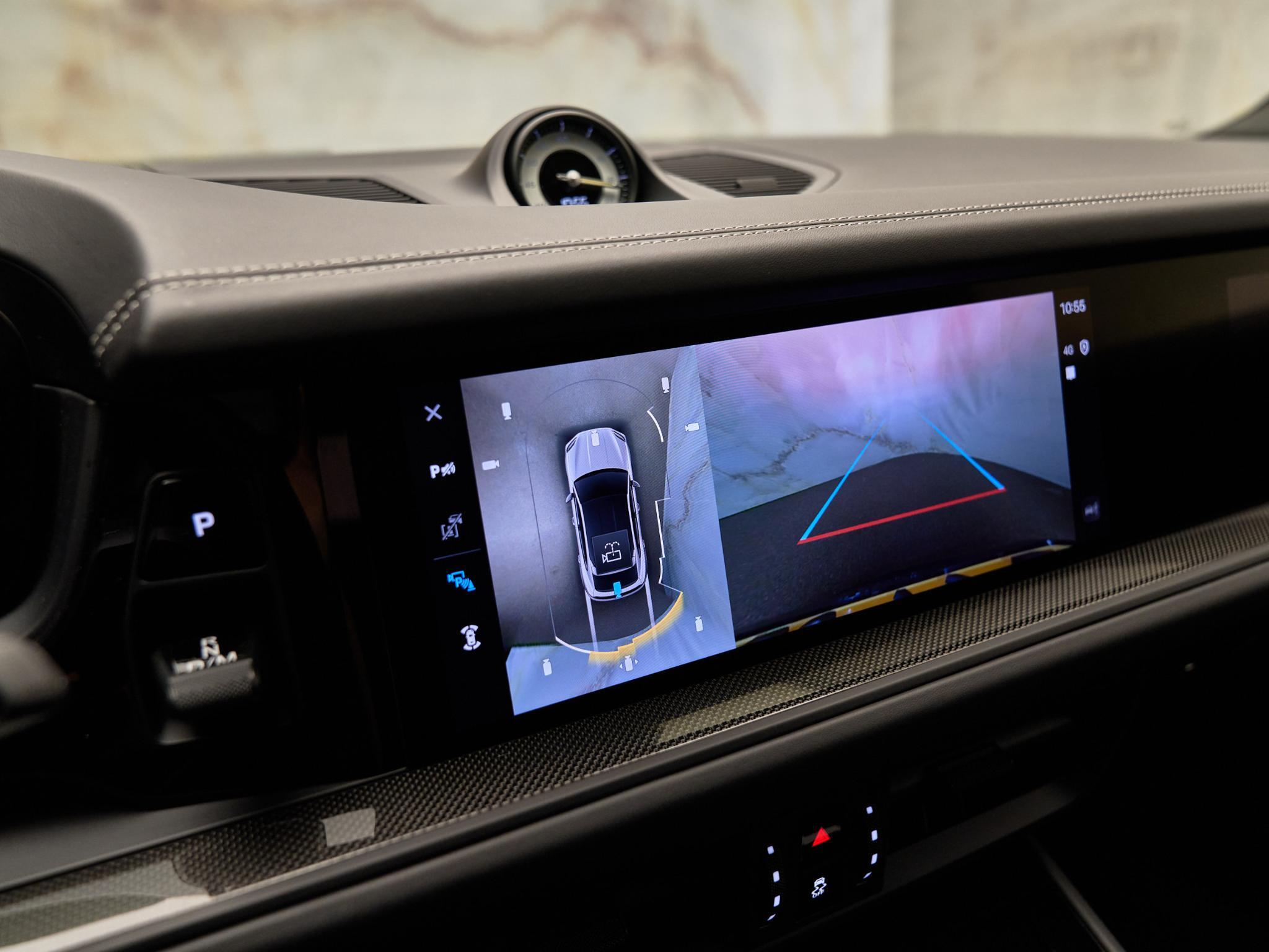 Porsche Cayenne - 17