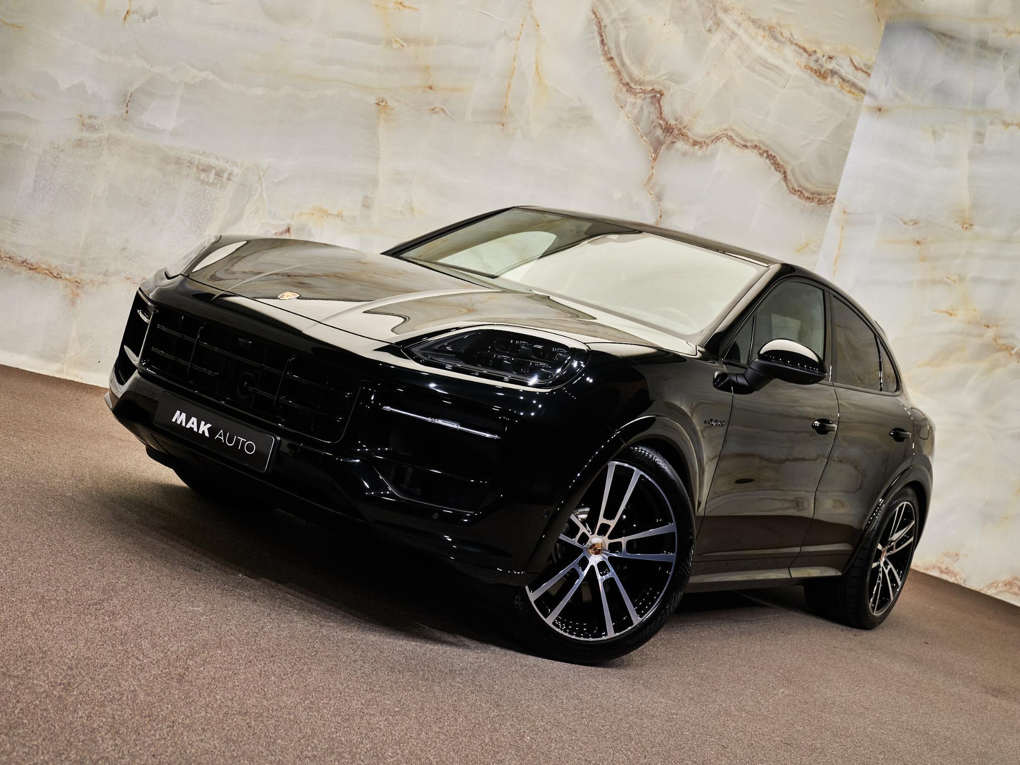 Porsche Cayenne - 31