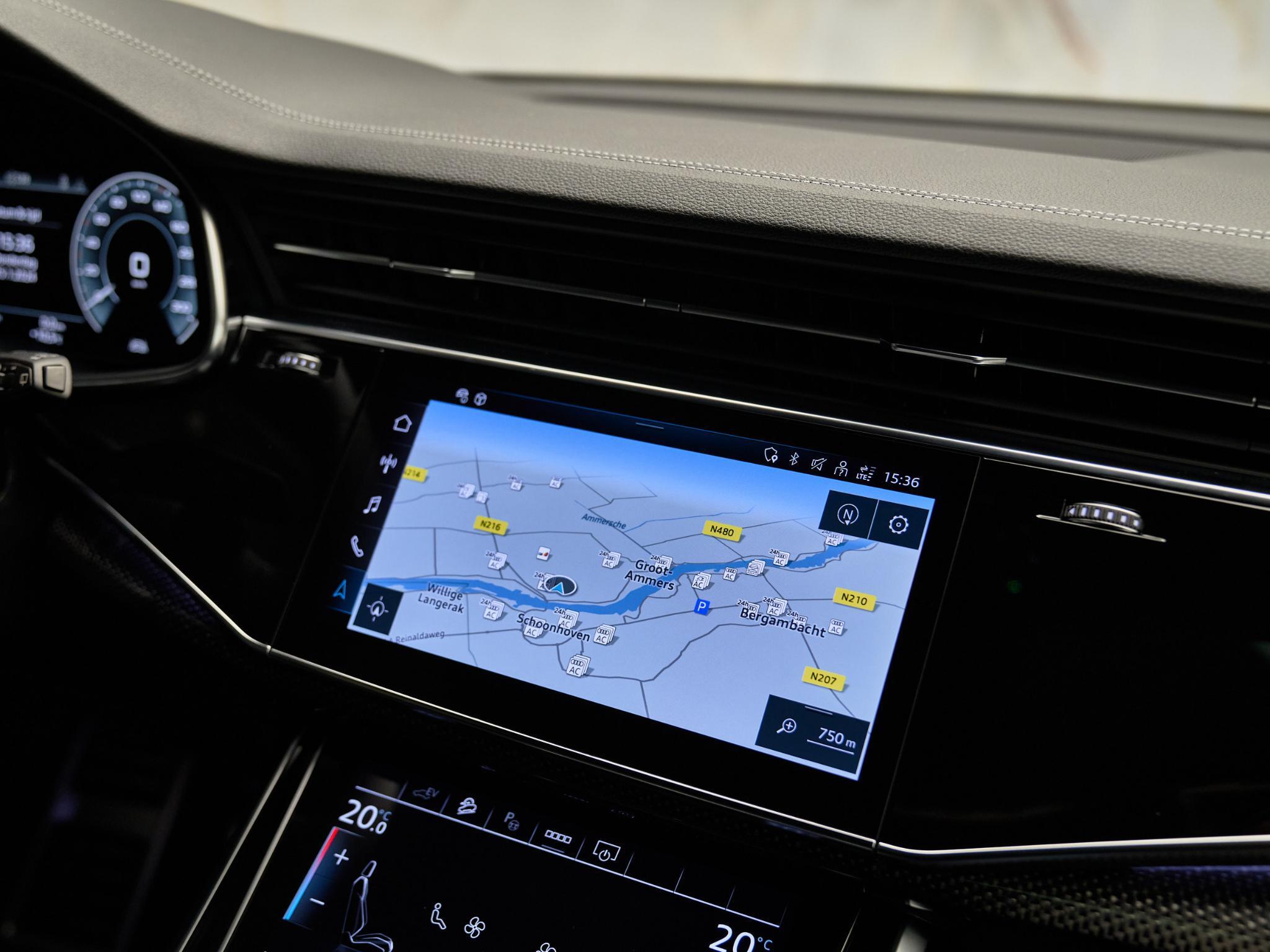 Audi Q8 - 22