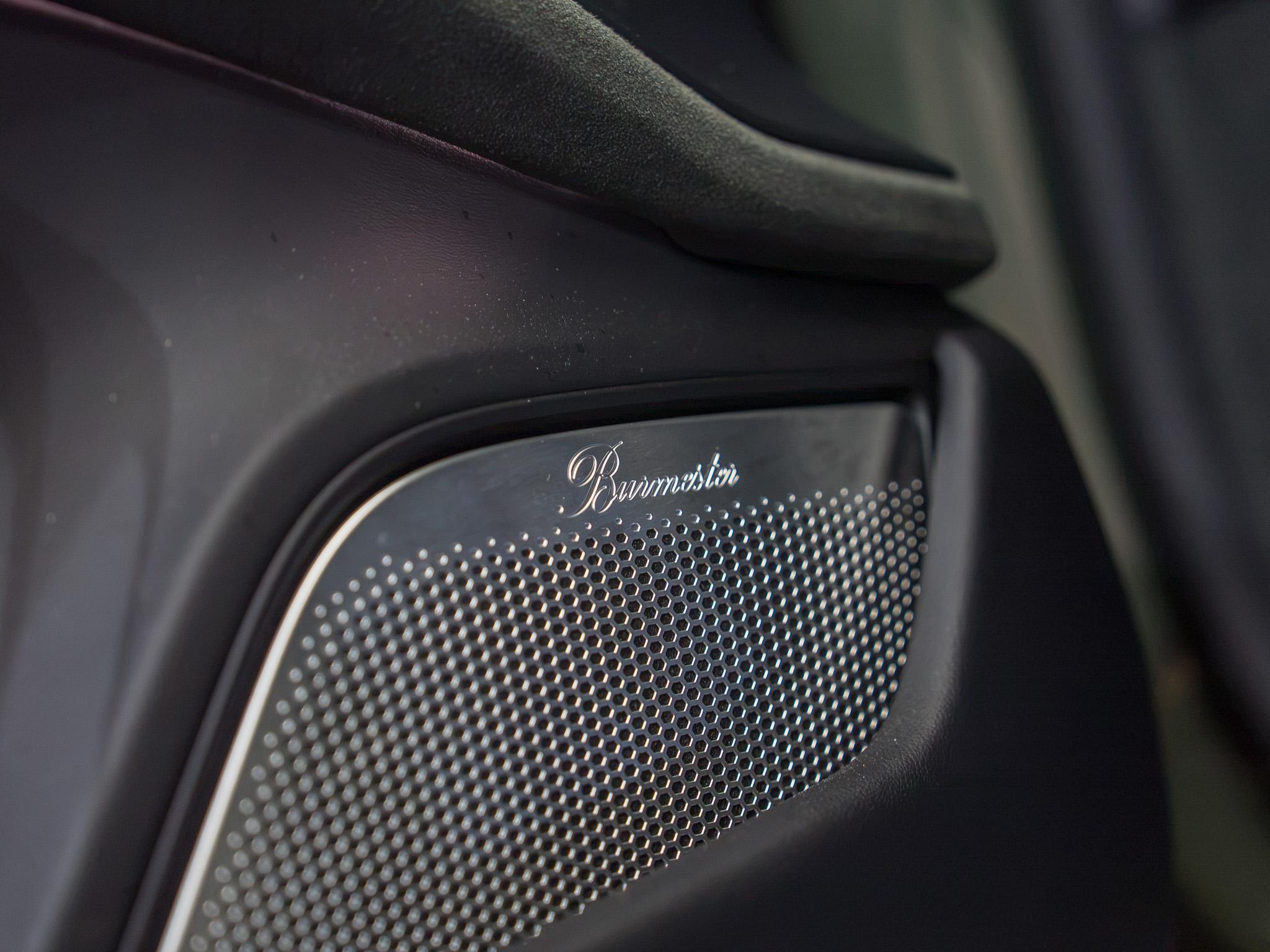 Porsche Taycan - 10
