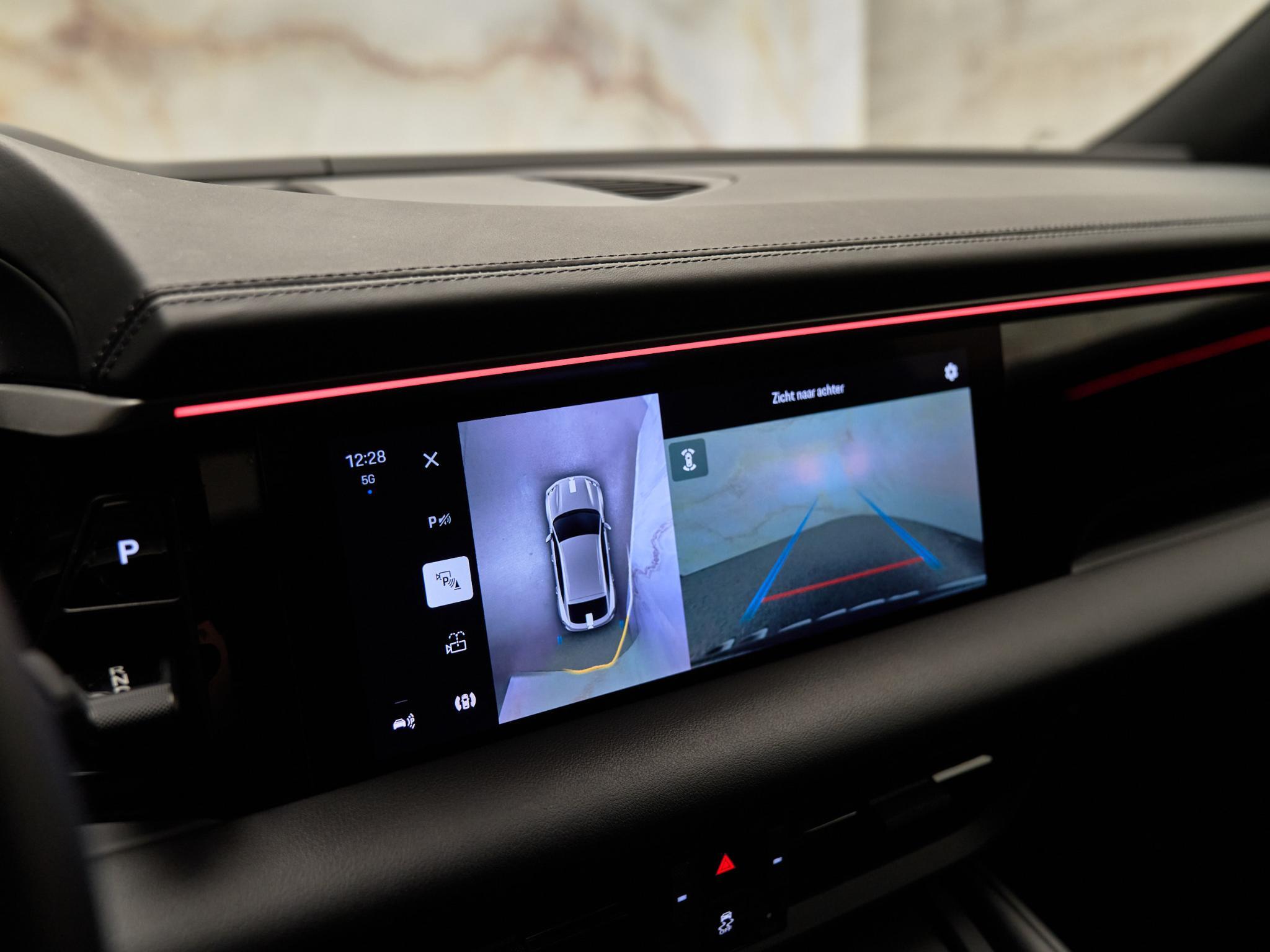 Porsche Macan - 12