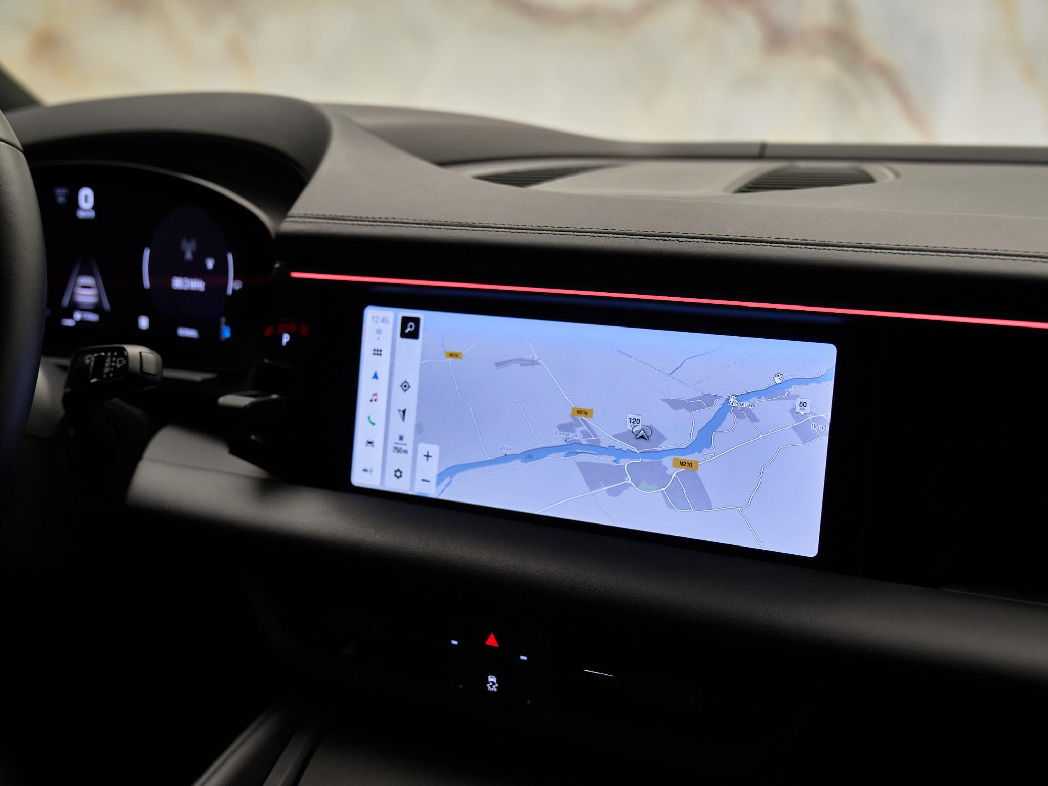 Porsche Macan - 22