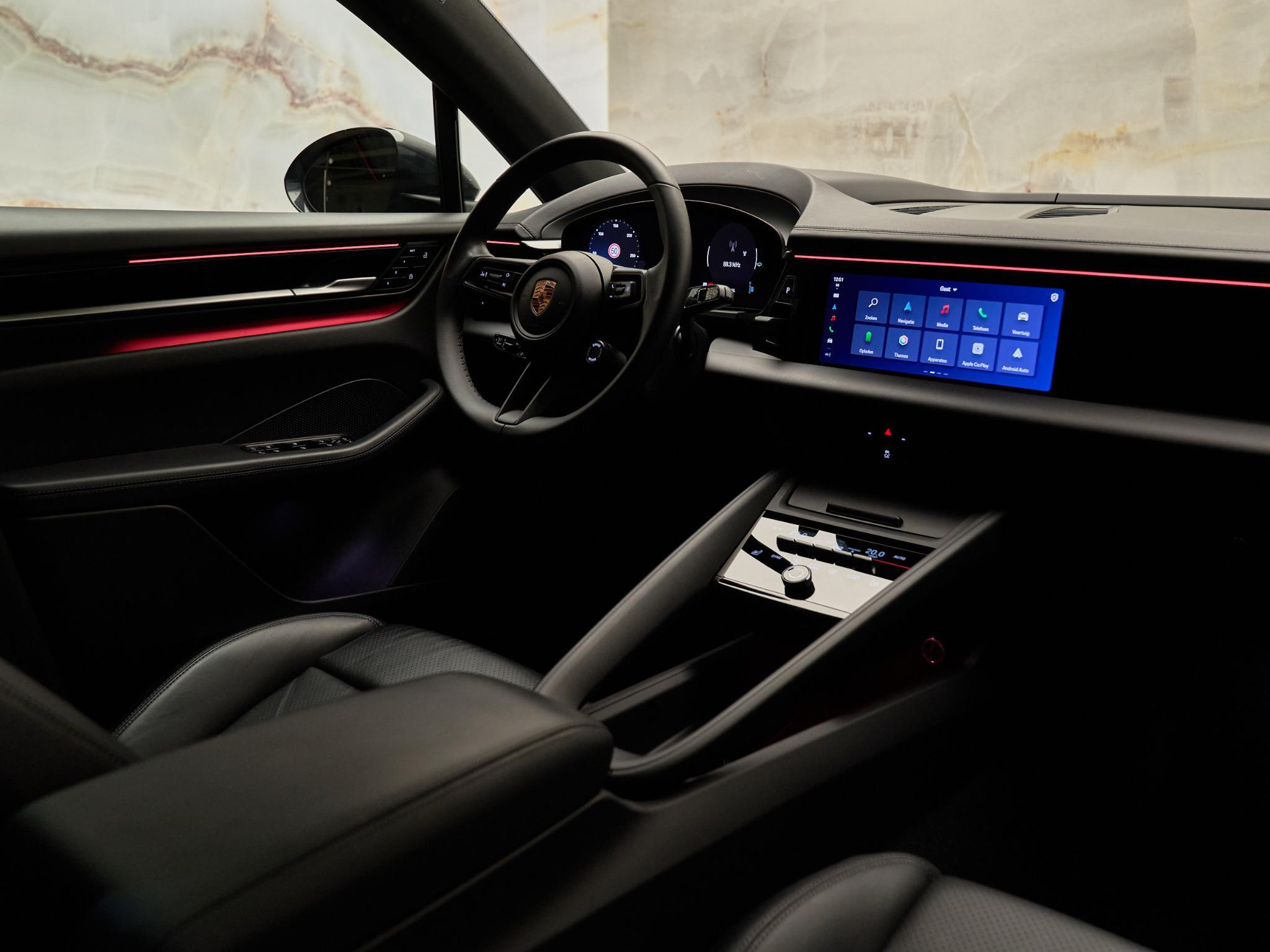Porsche Macan - 8