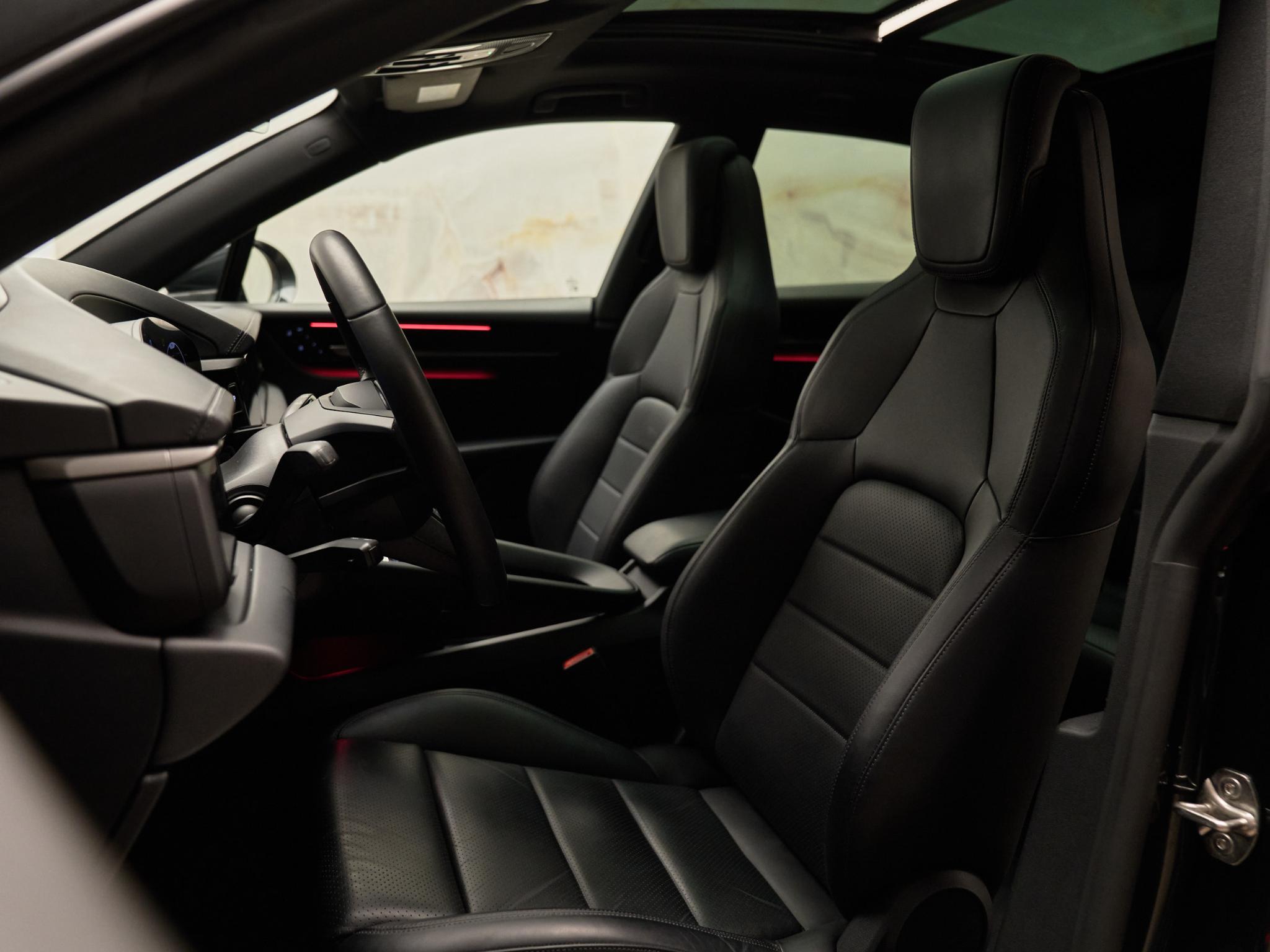 Porsche Macan - 7