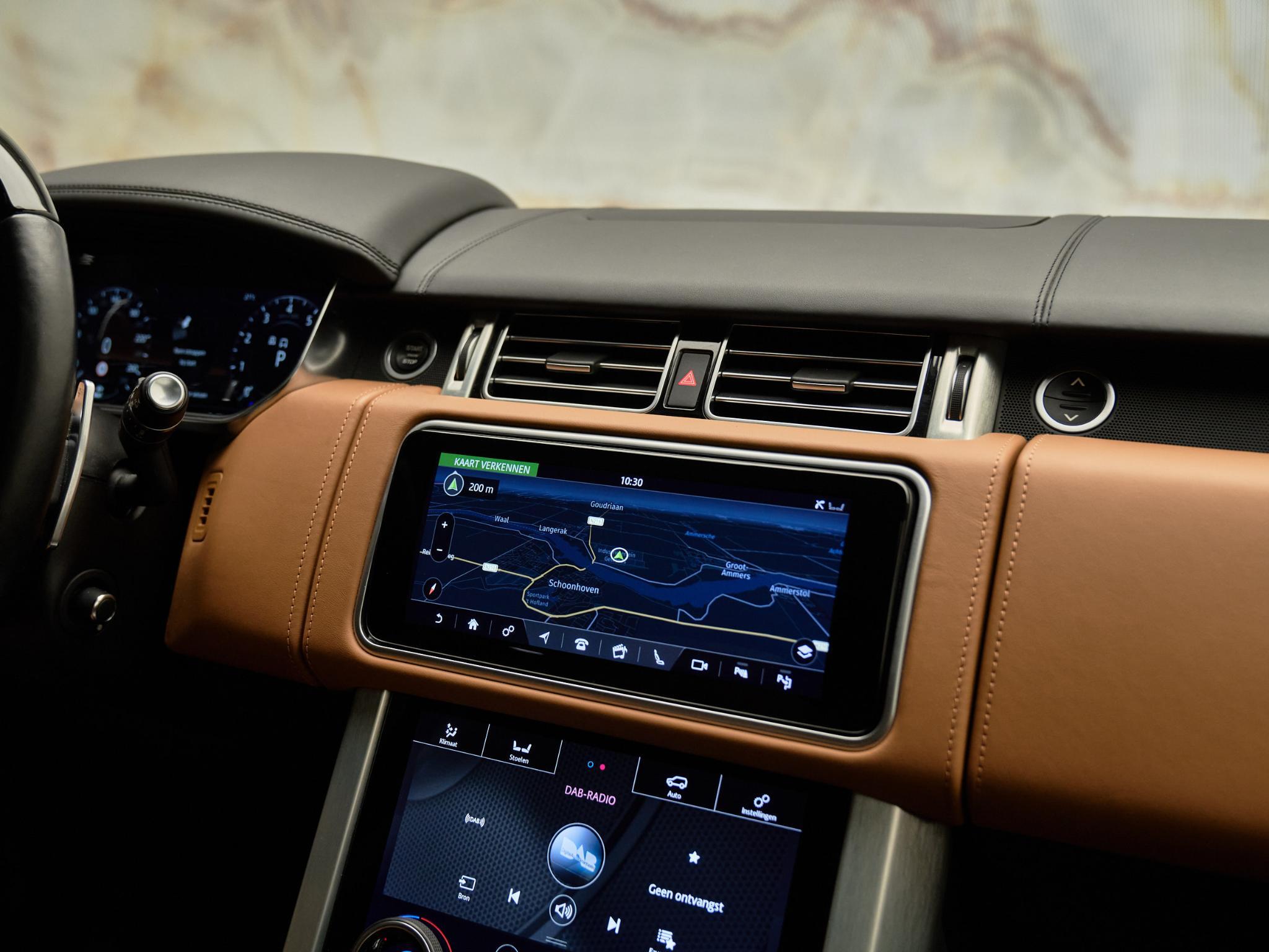 Land Rover Range Rover - 23