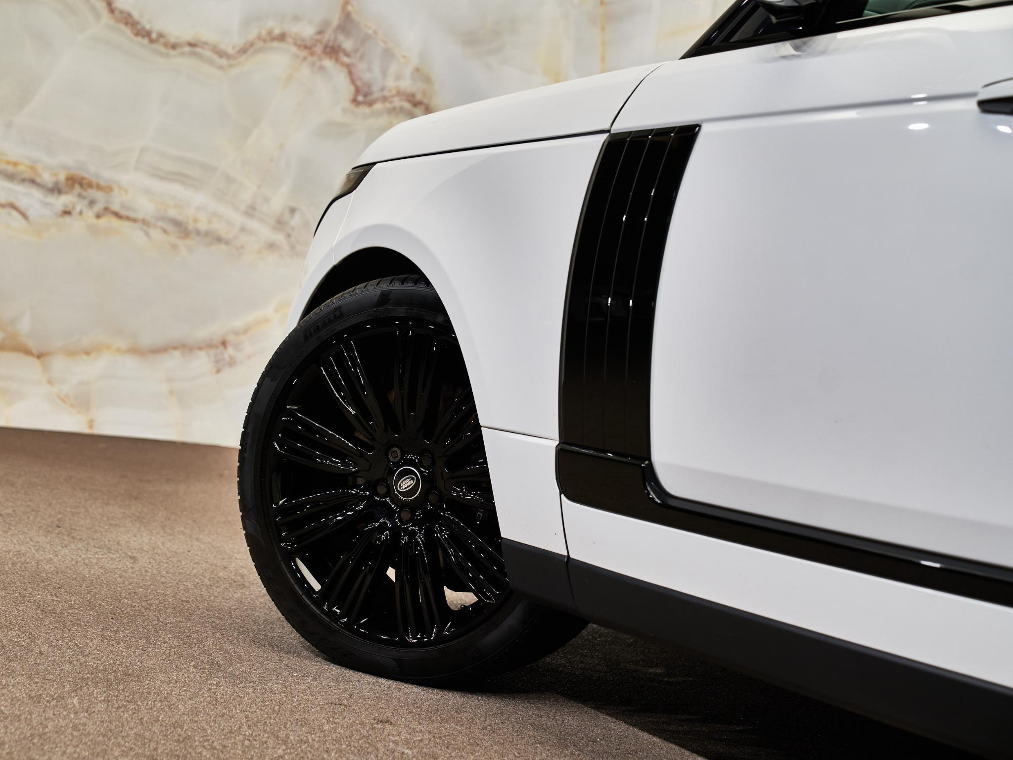 Land Rover Range Rover - 30