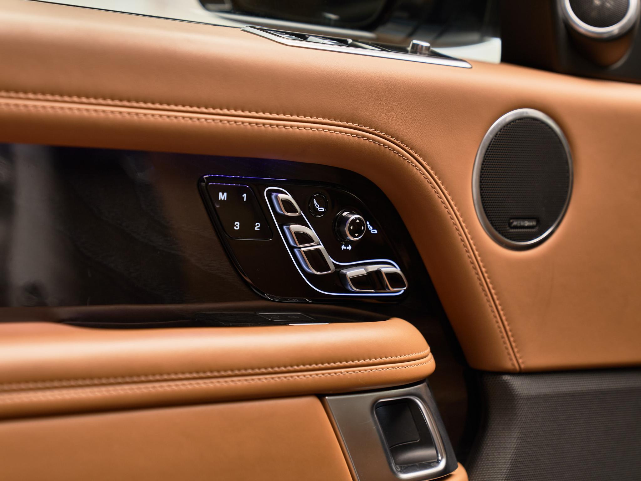 Land Rover Range Rover - 9