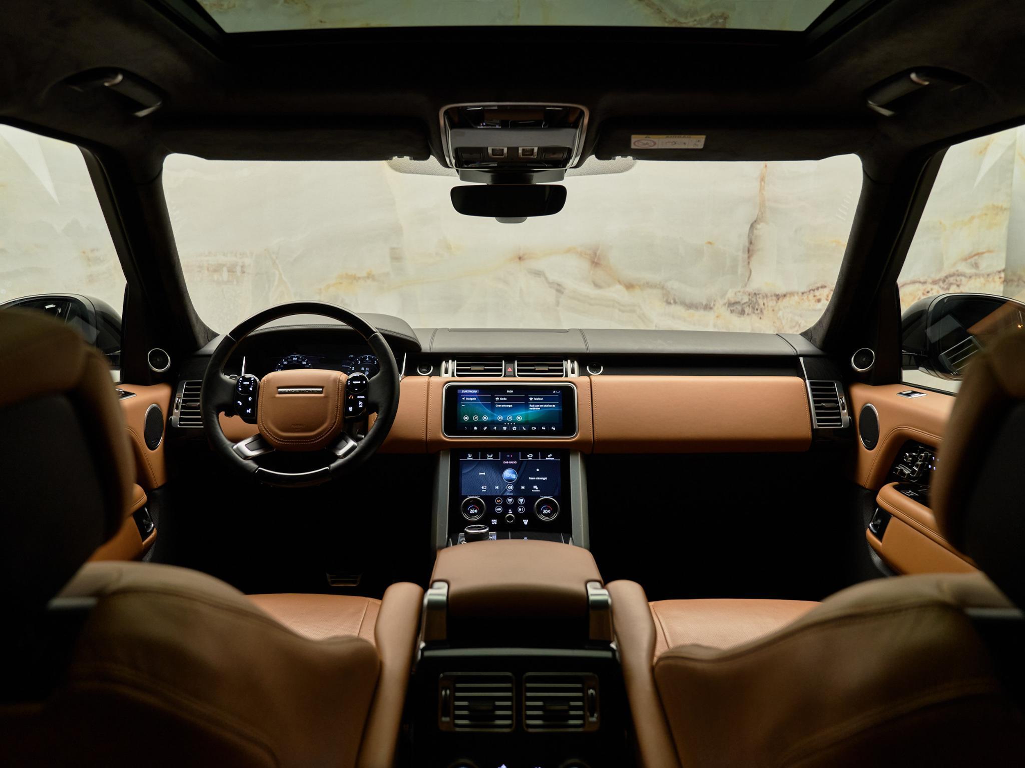 Land Rover Range Rover - 29