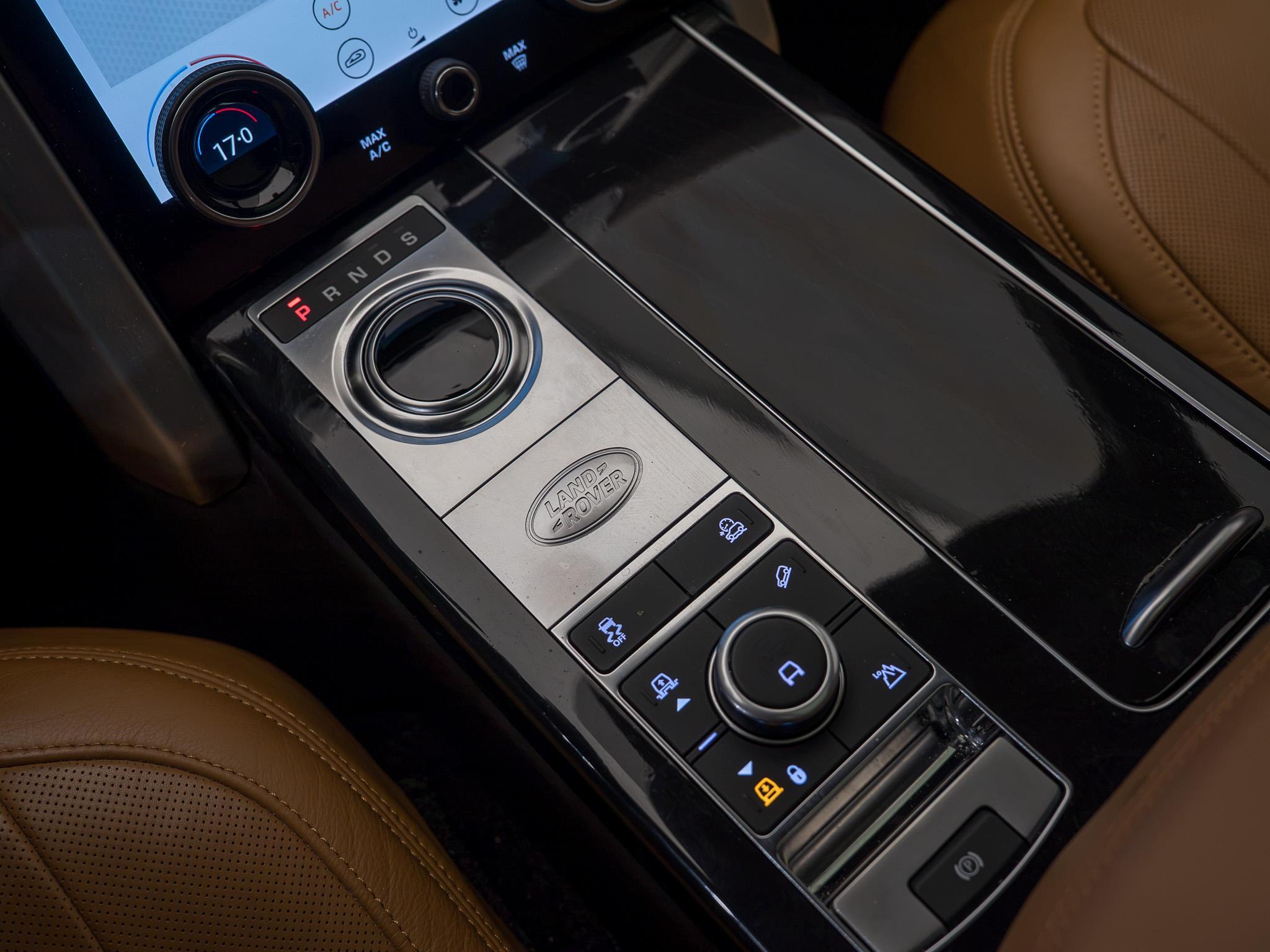 Land Rover Range Rover - 17