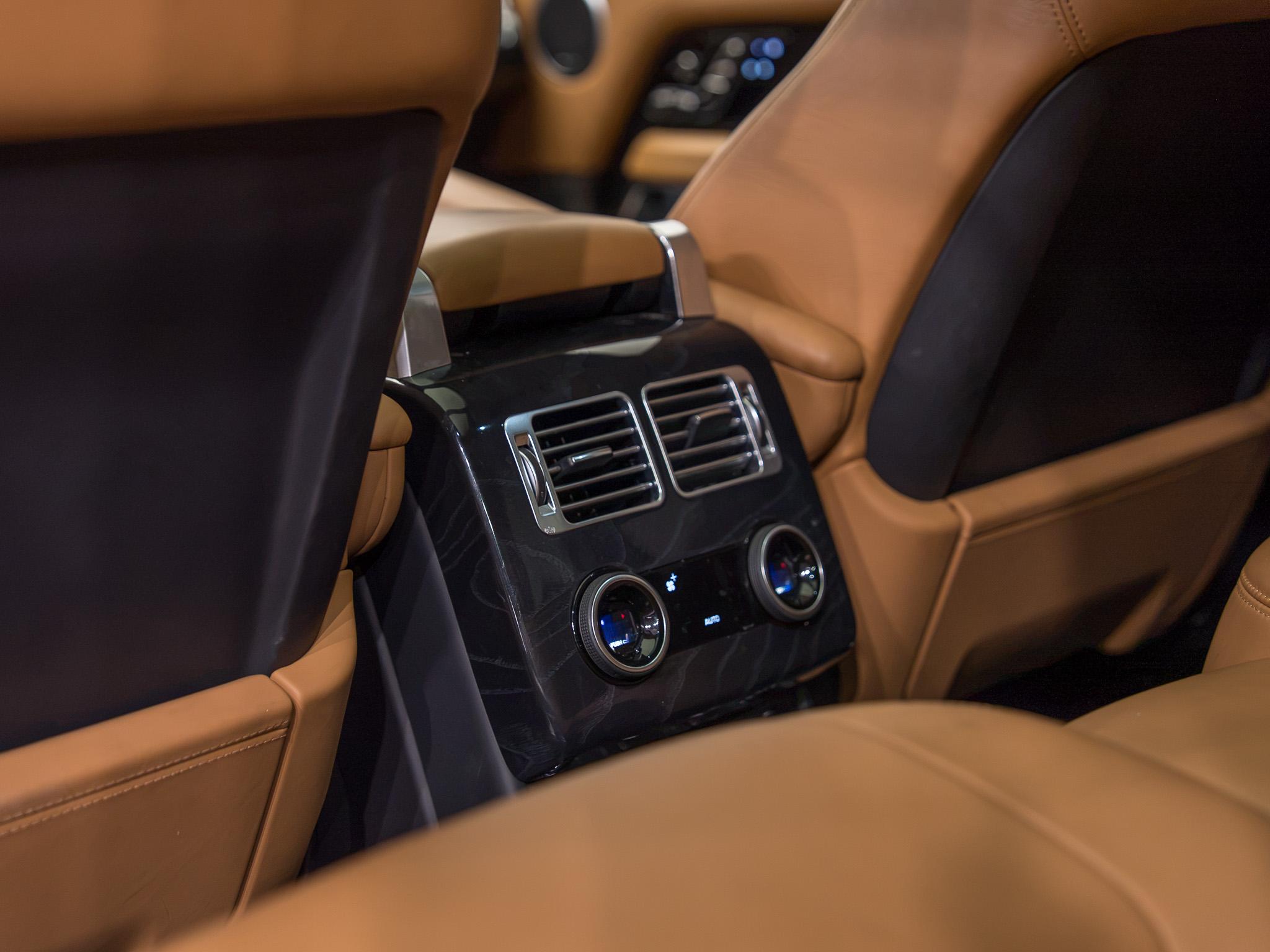 Land Rover Range Rover - 18