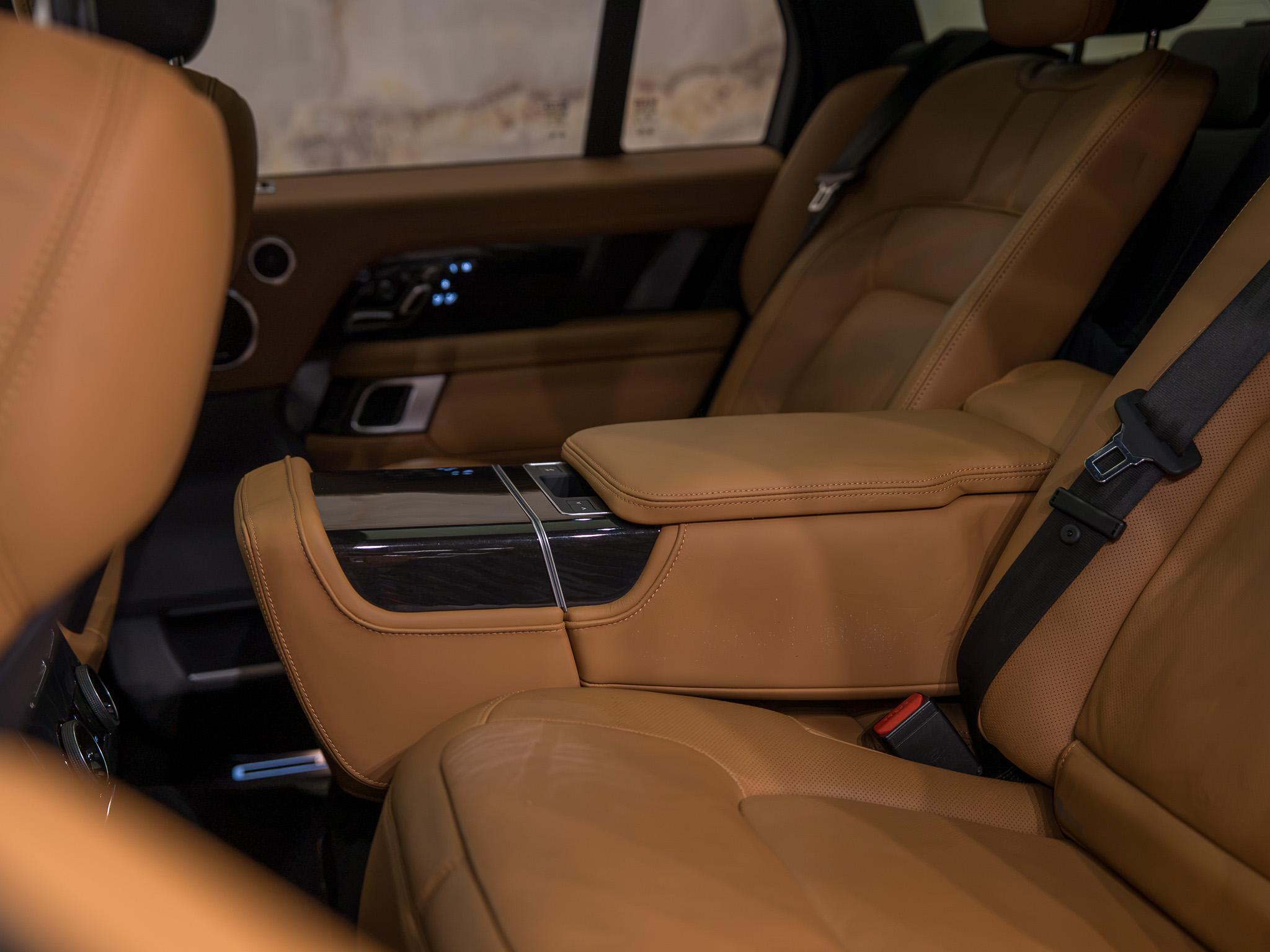 Land Rover Range Rover - 19