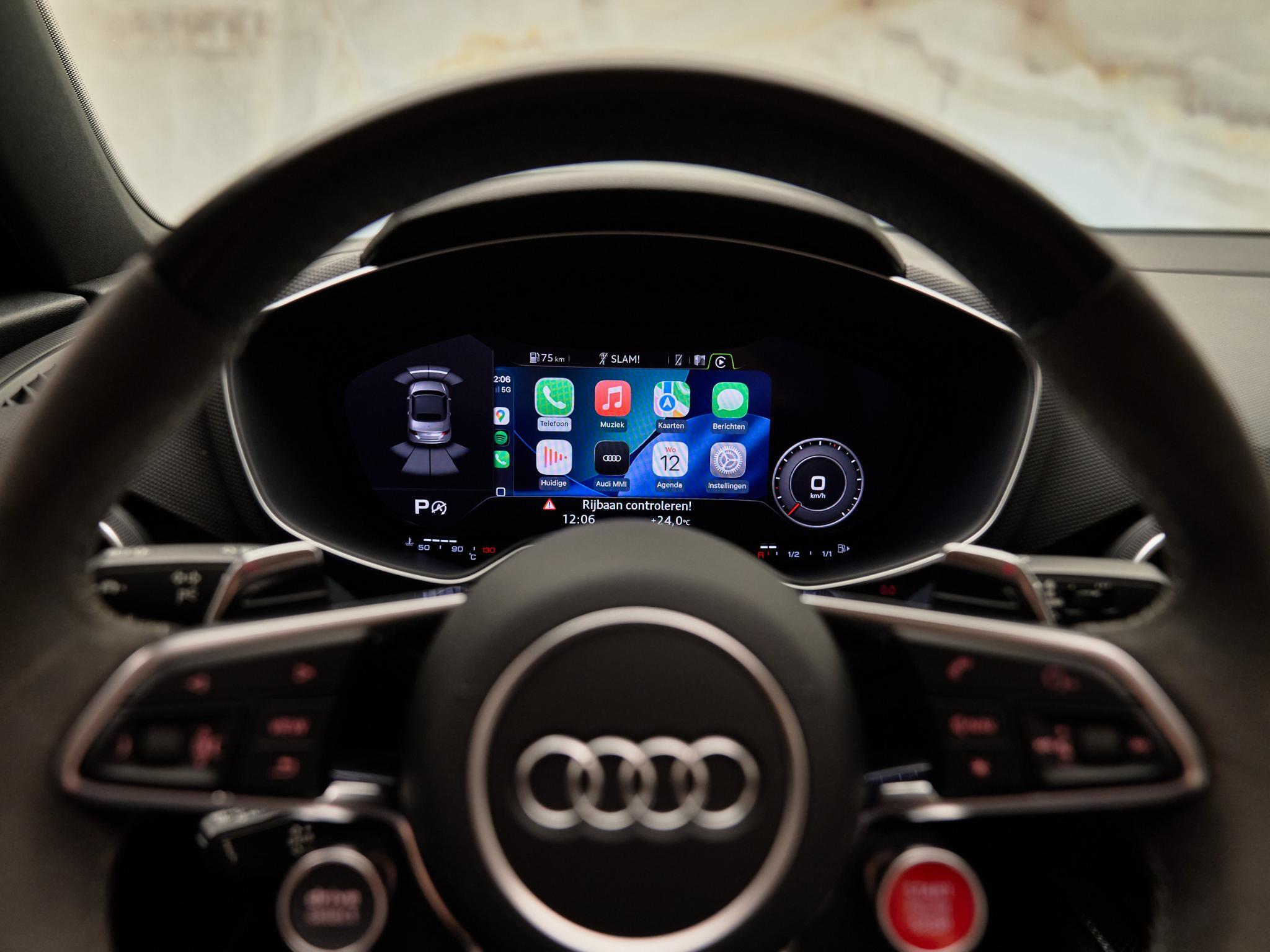 Audi TT RS - 10