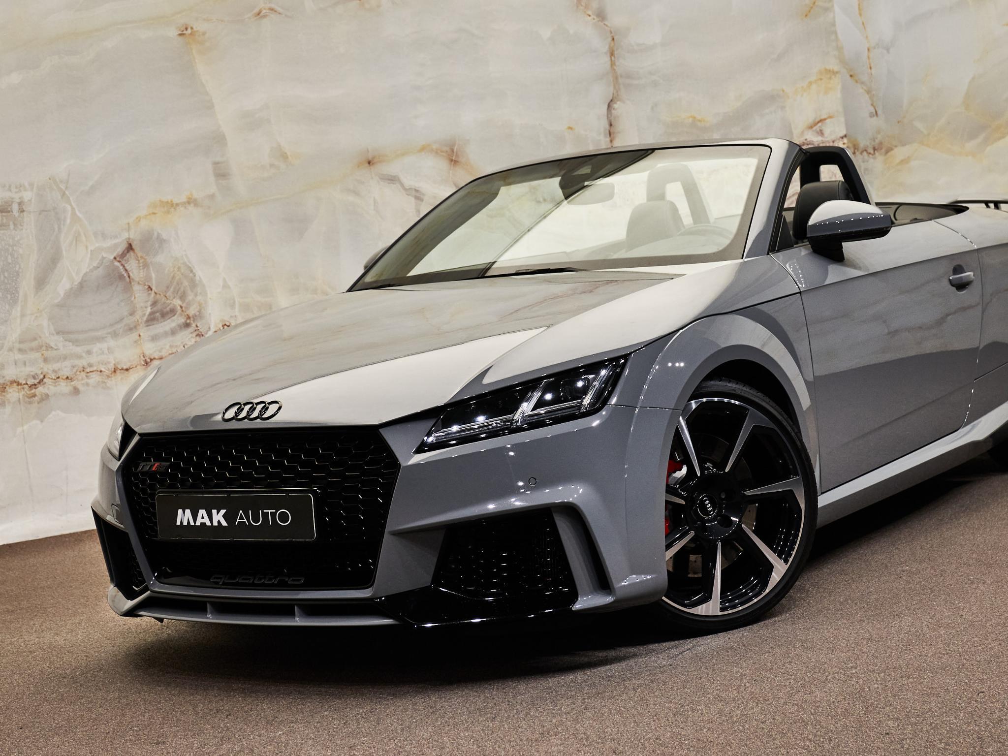 Audi TT RS - 4