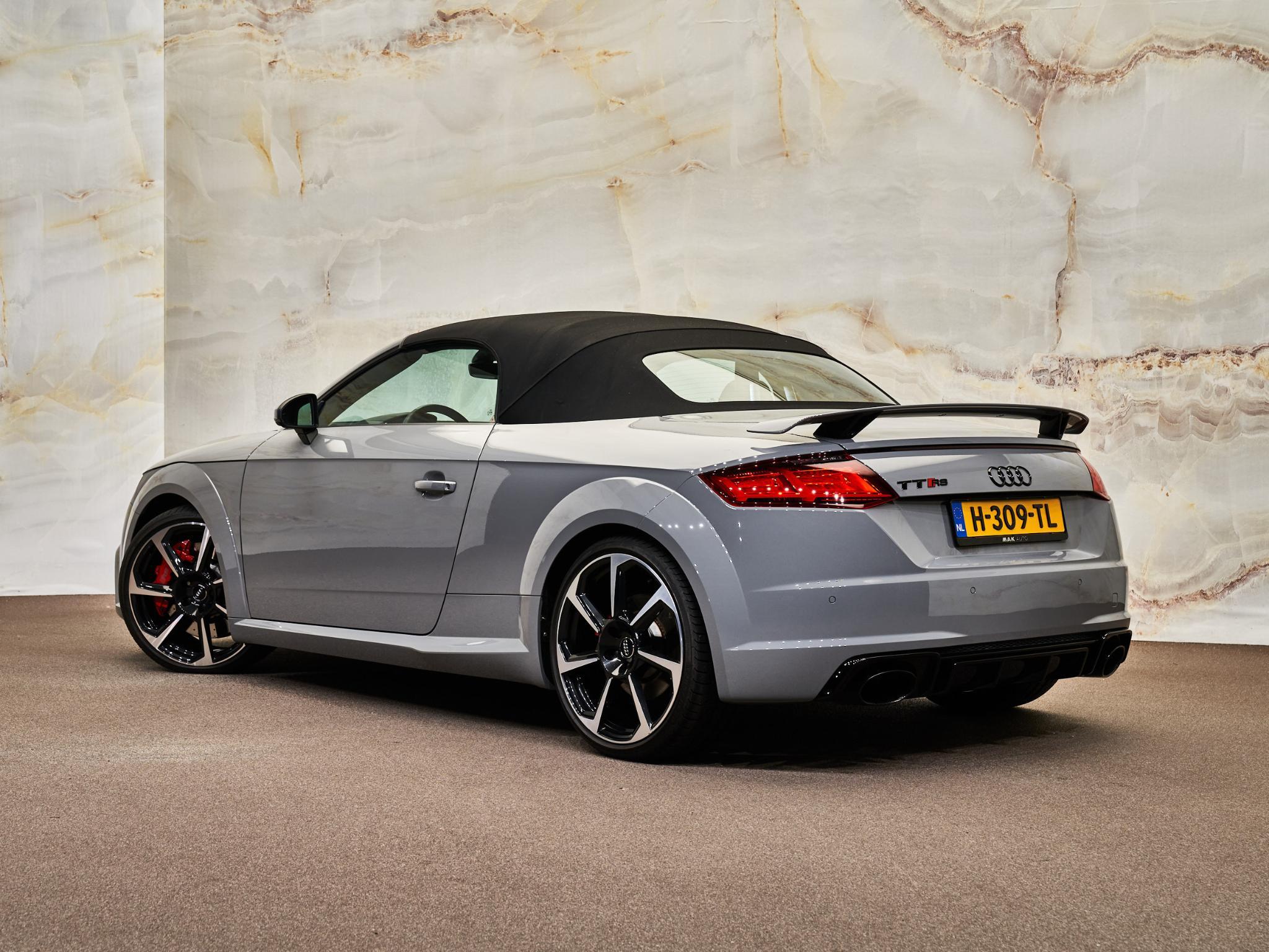 Audi TT RS - 32