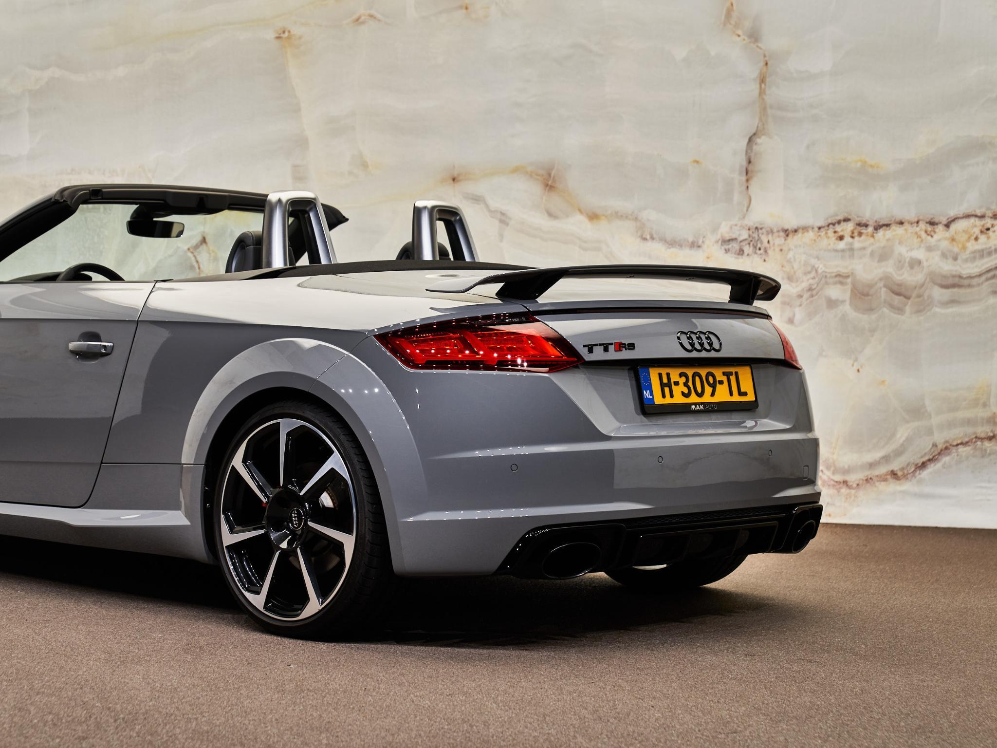 Audi TT RS - 5