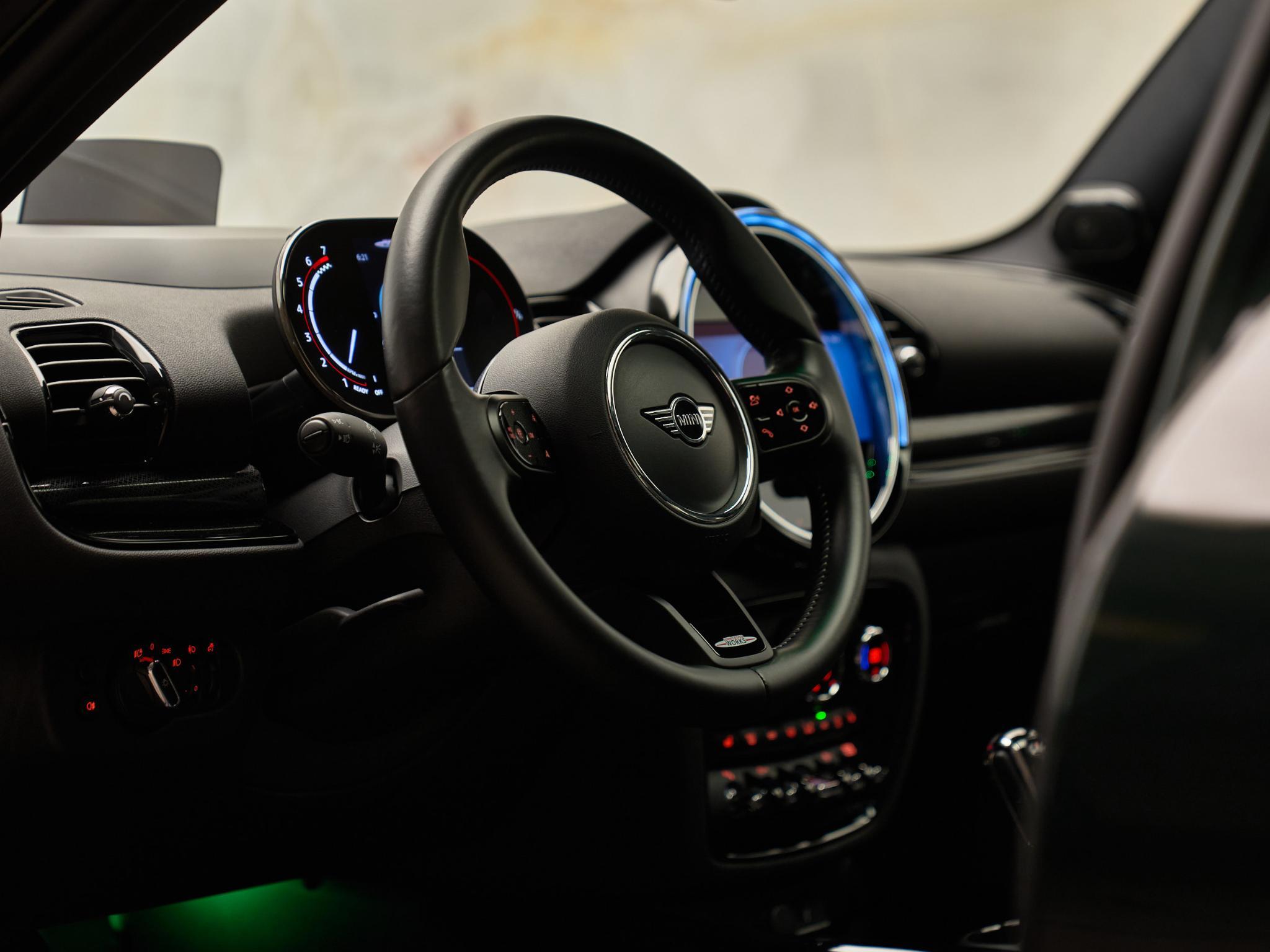 MINI Clubman - 16
