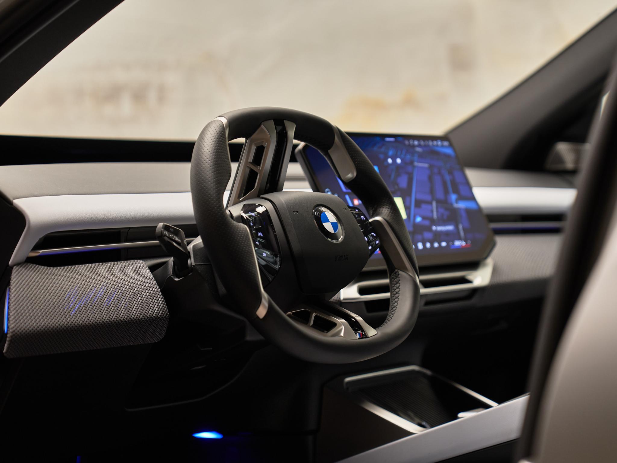 BMW iX3 - 18