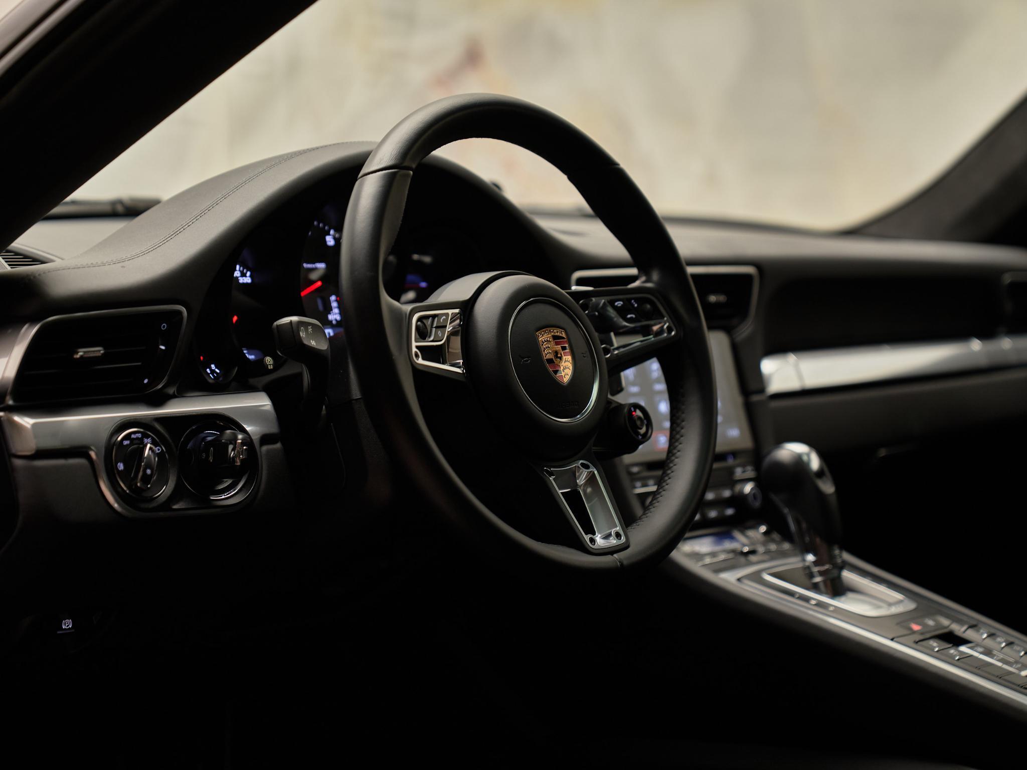 Porsche 911 - 17