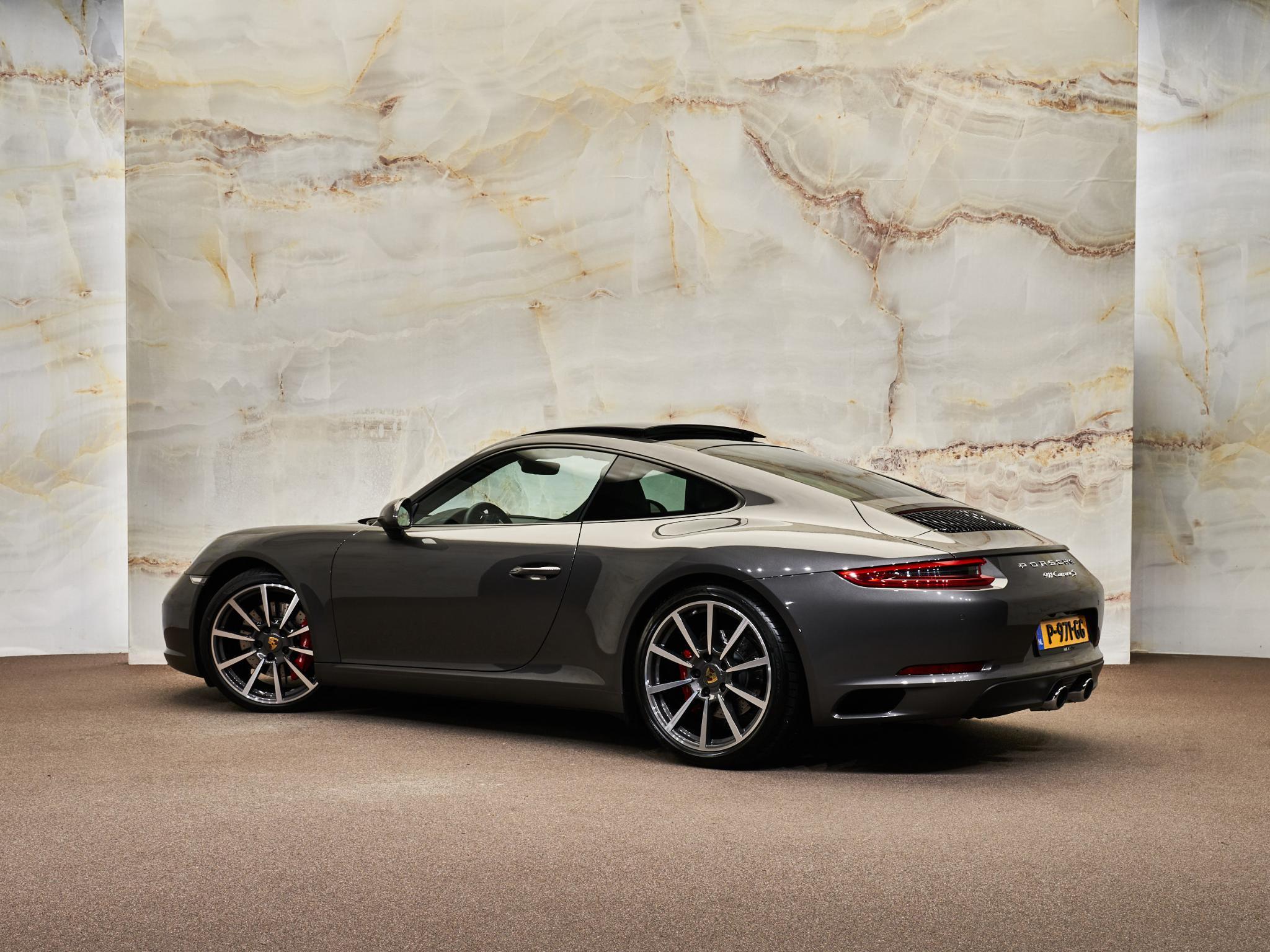 Porsche 911 - 31