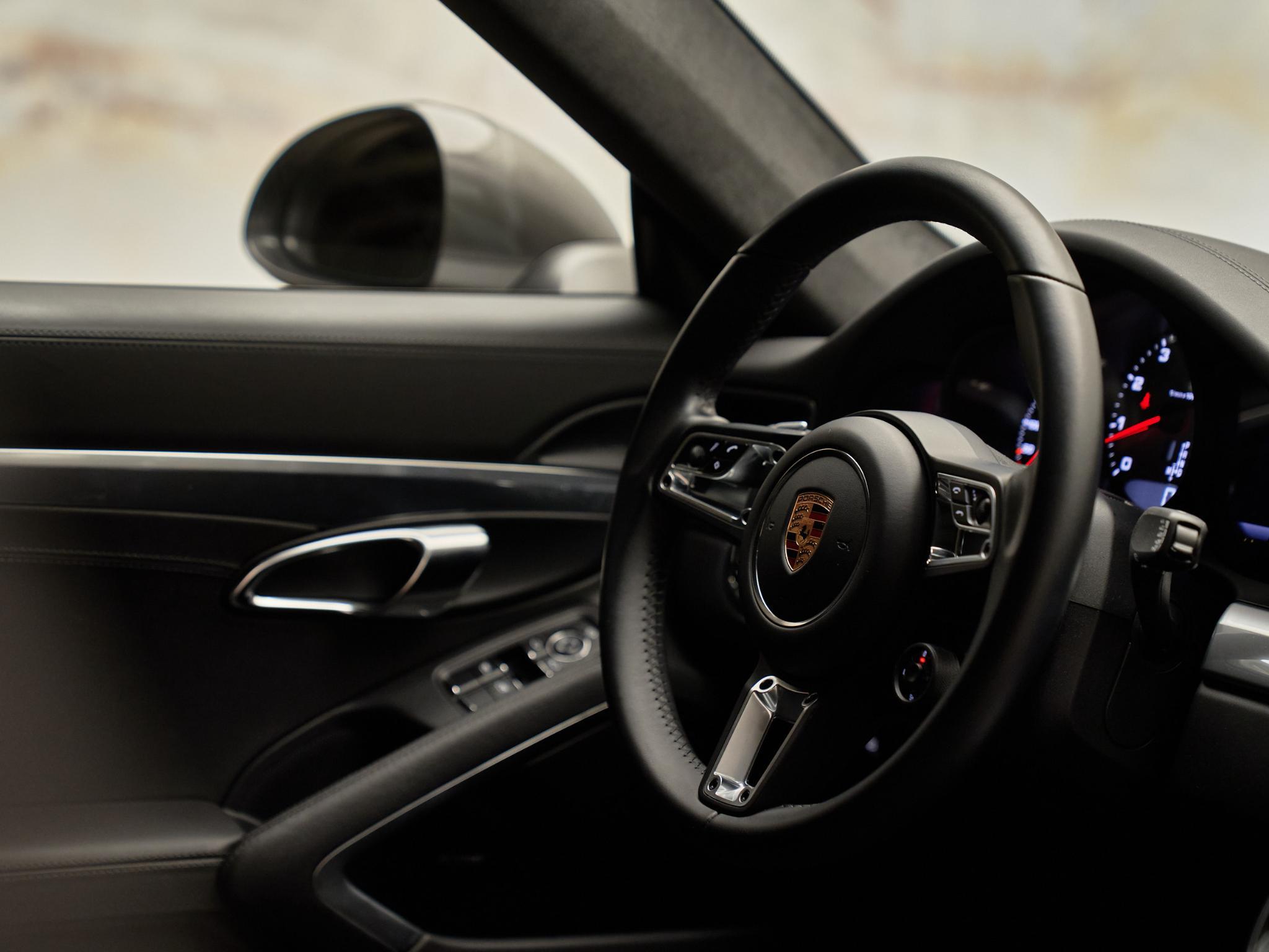 Porsche 911 - 23