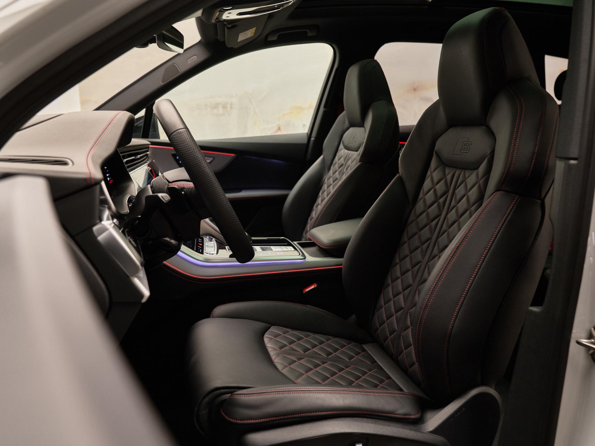 Audi Q7 - 7