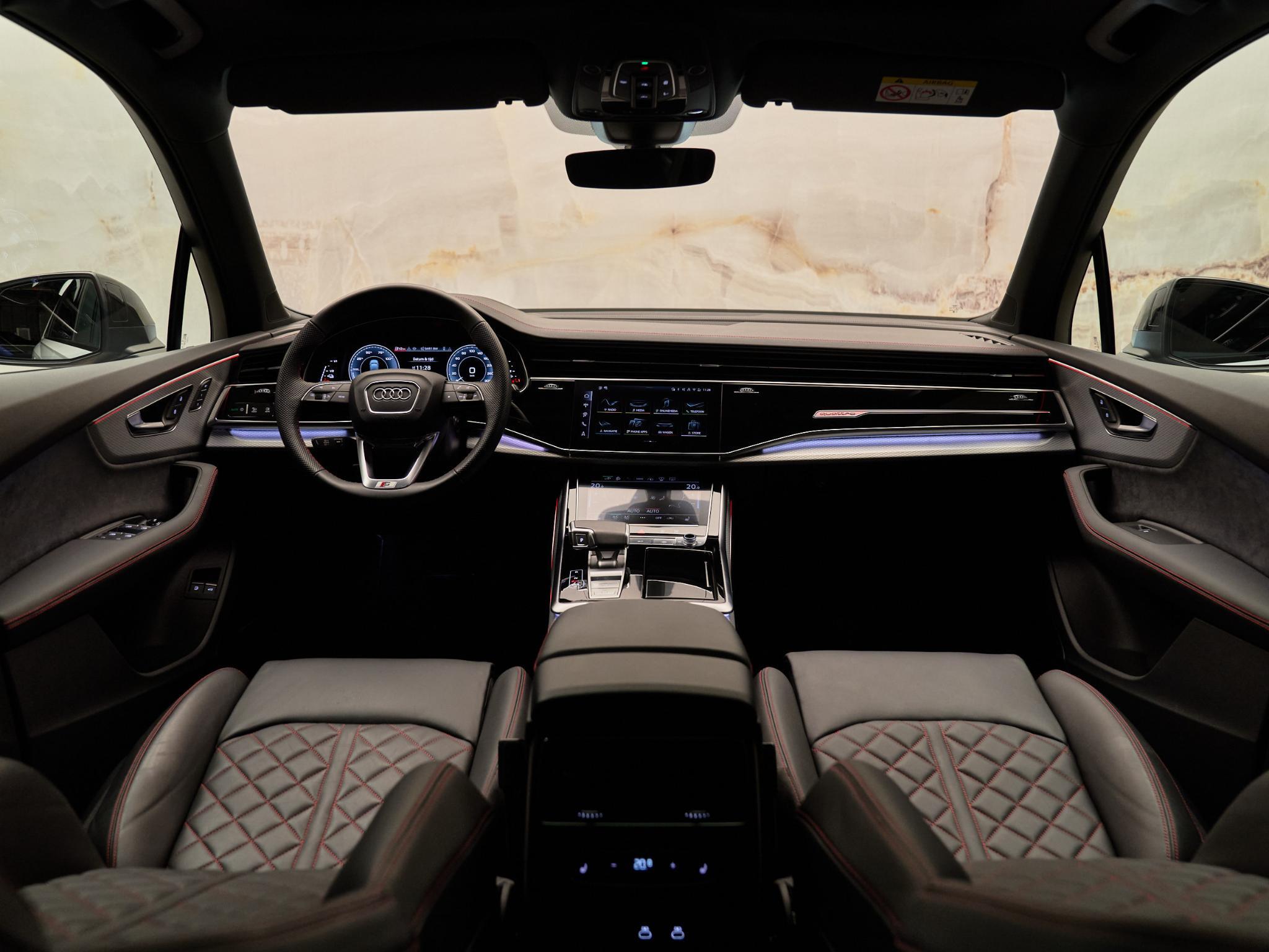 Audi Q7 - 30