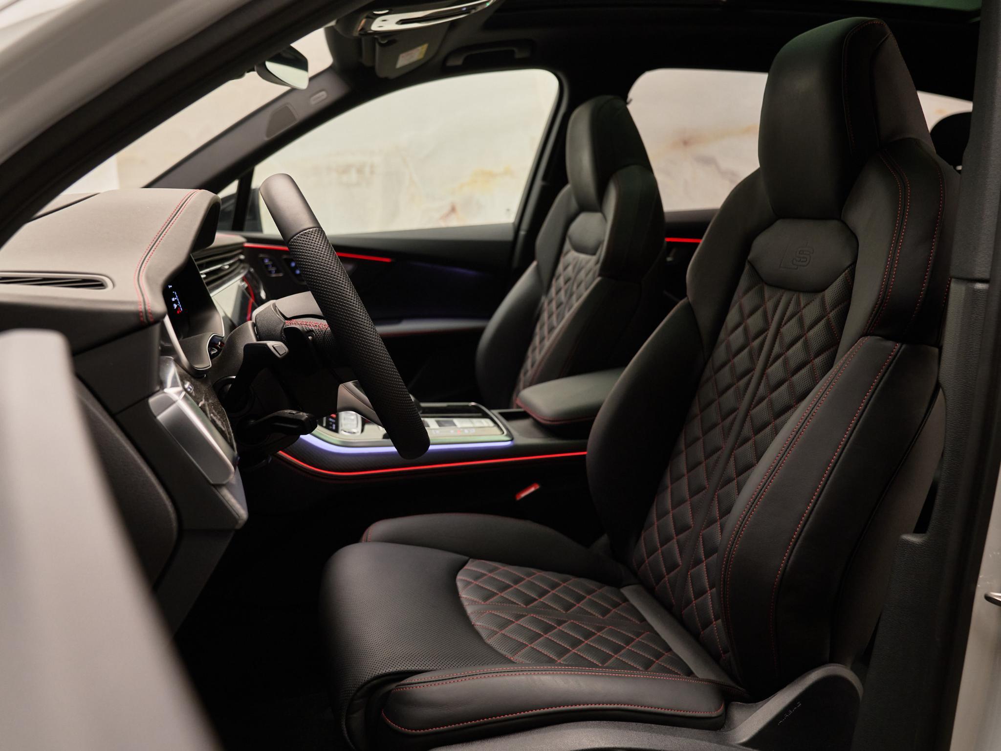 Audi Q7 - 7