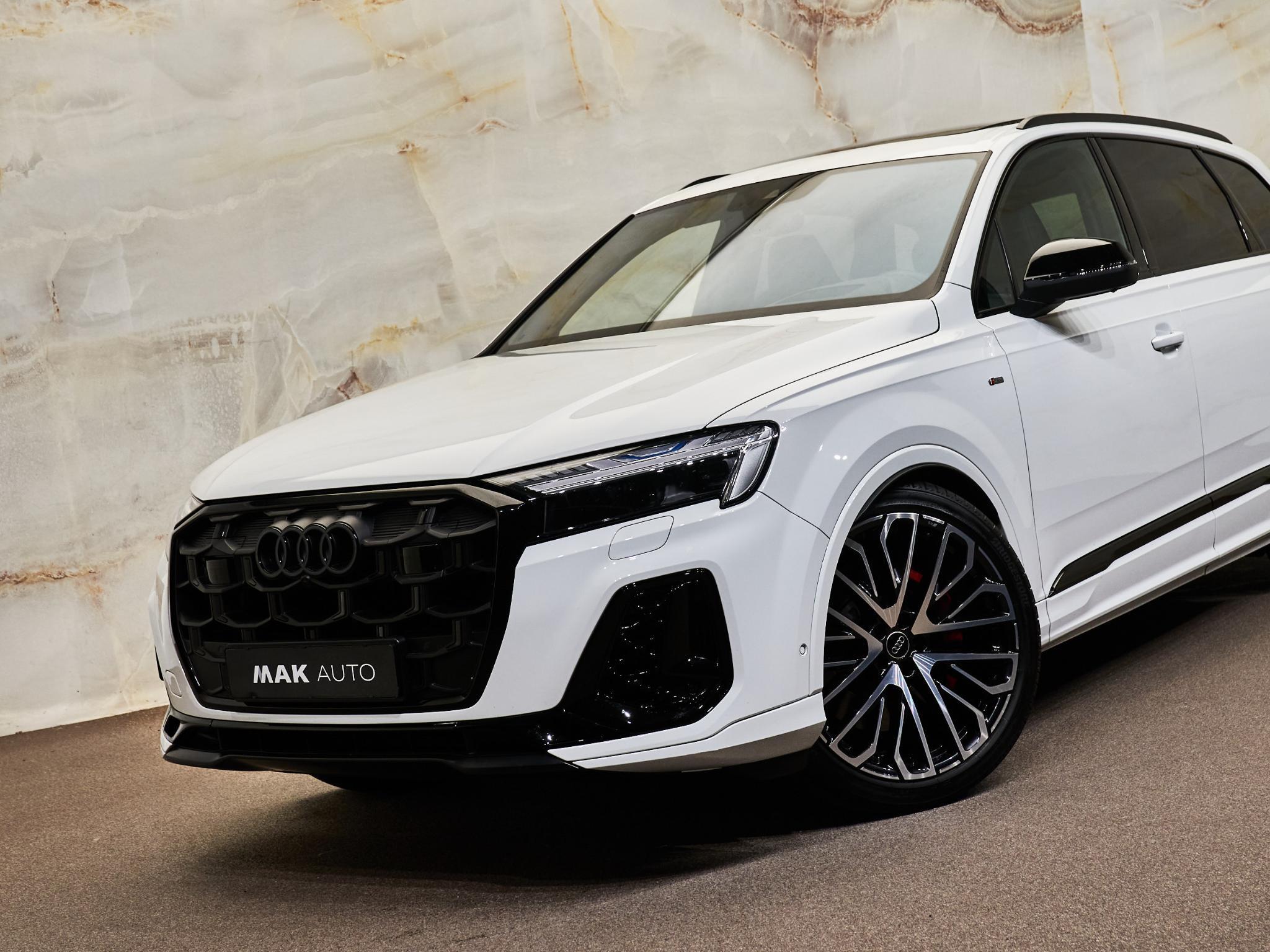 Audi Q7 - 4