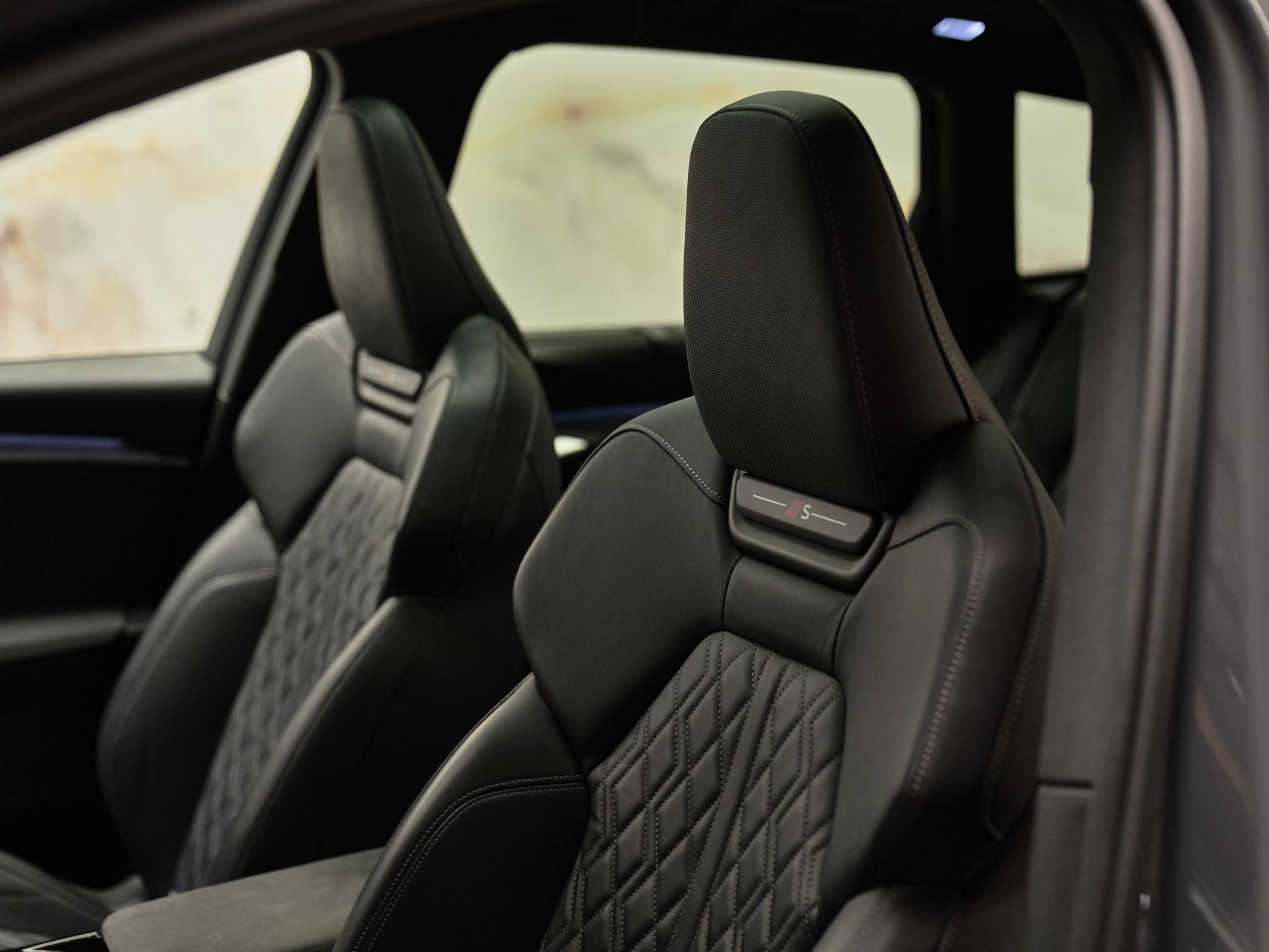 Audi SQ6 e-tron - 27