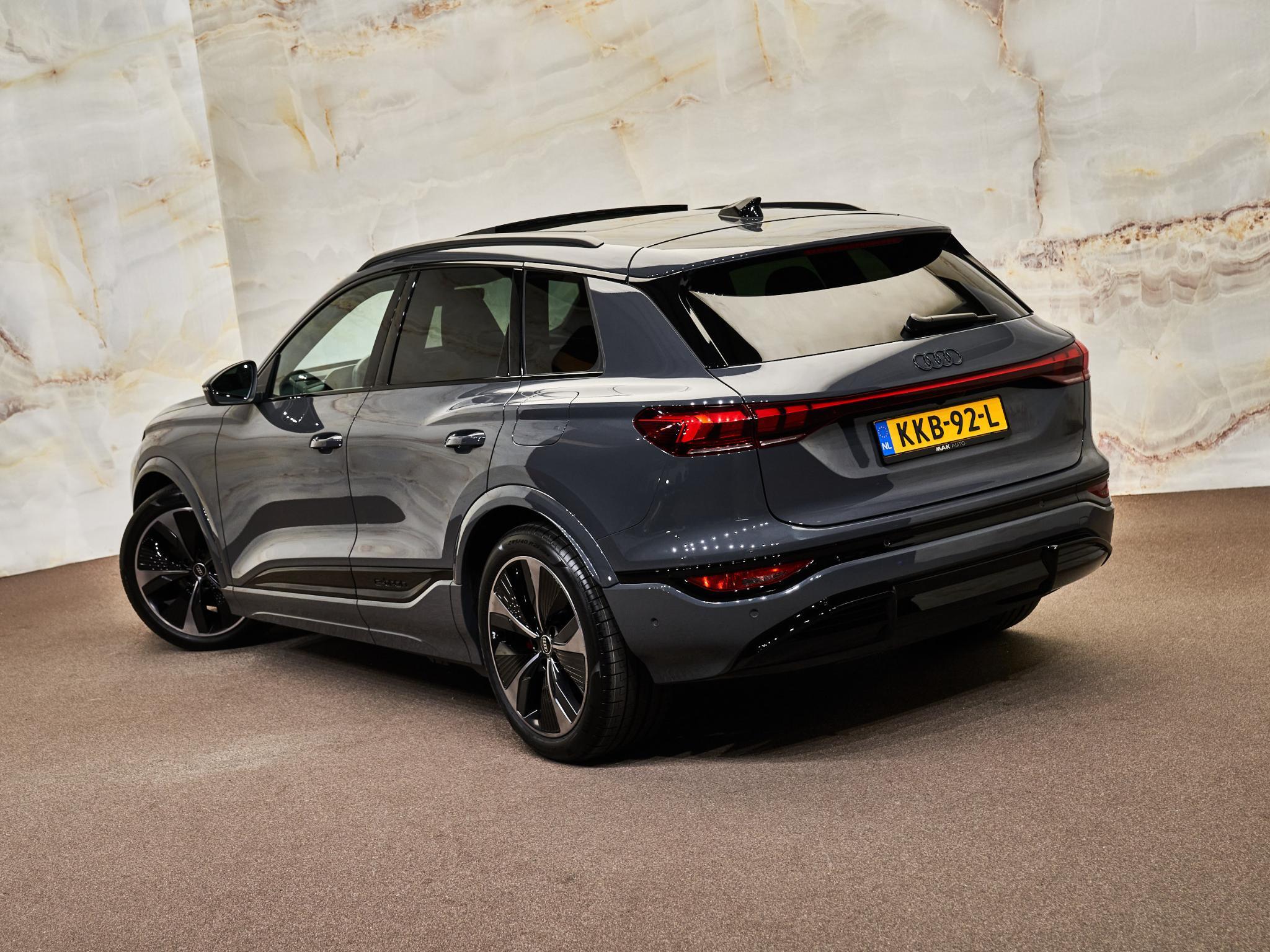 Audi SQ6 e-tron - 33