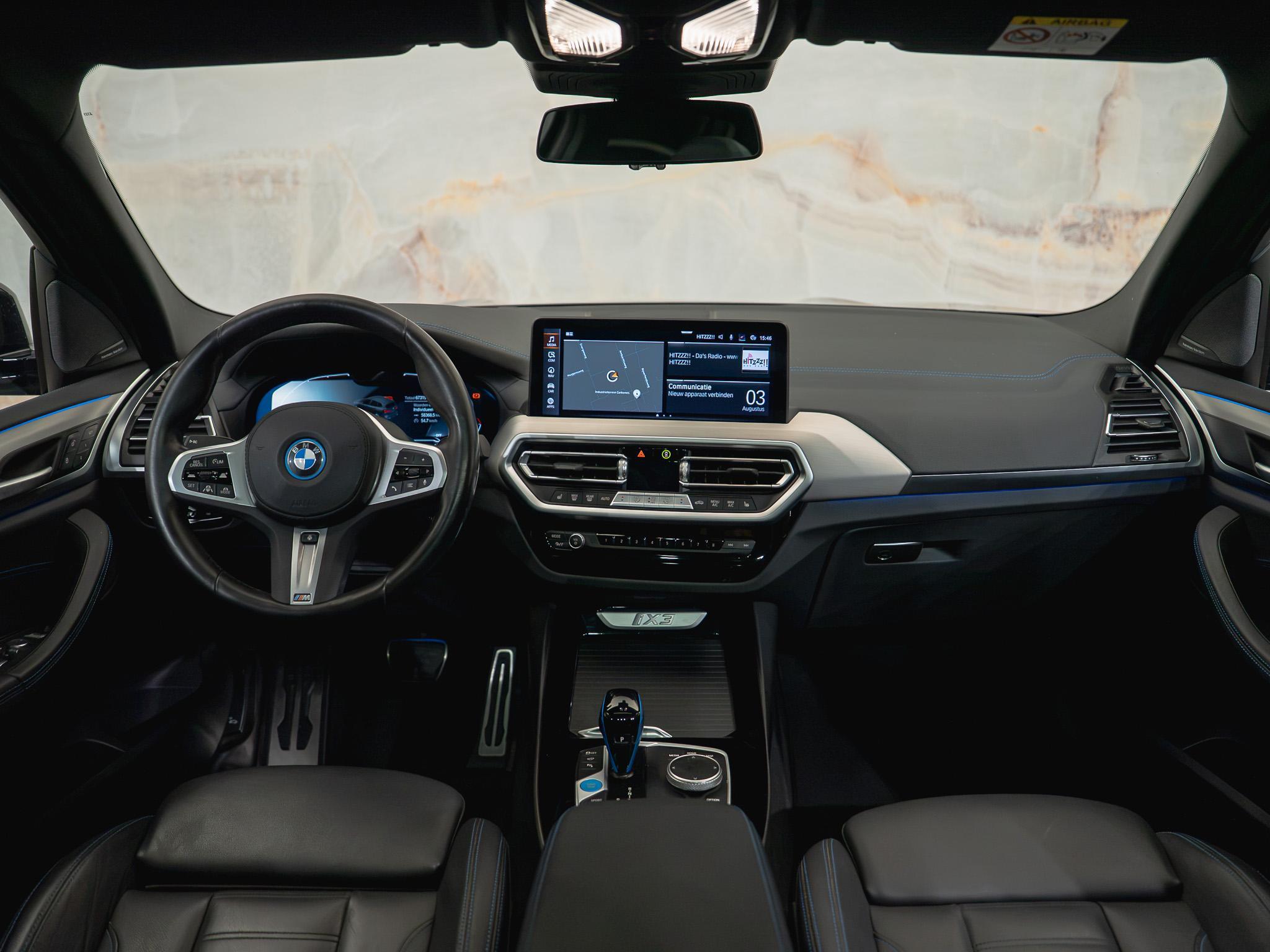 BMW iX3 - 17