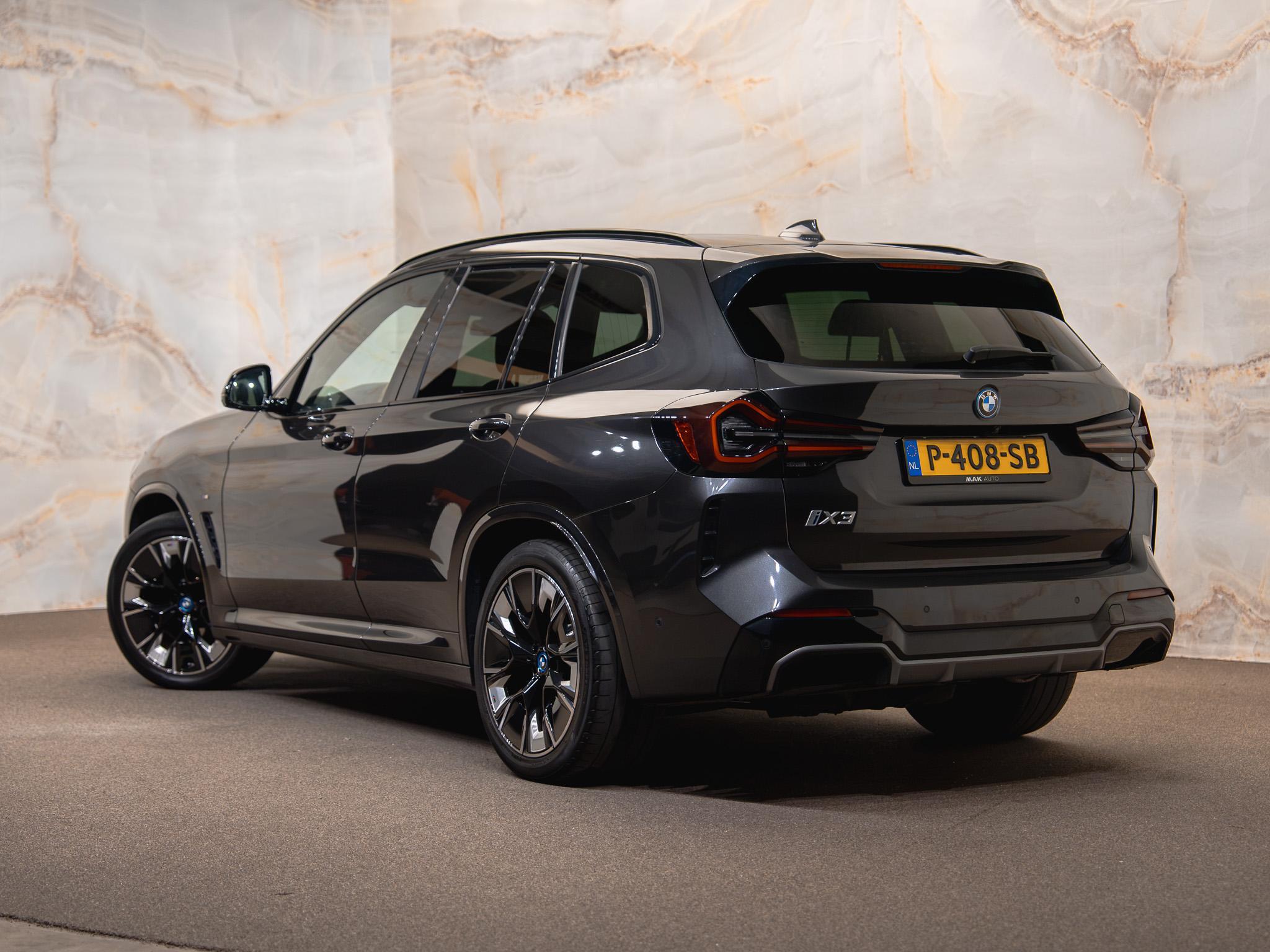 BMW iX3 - 3