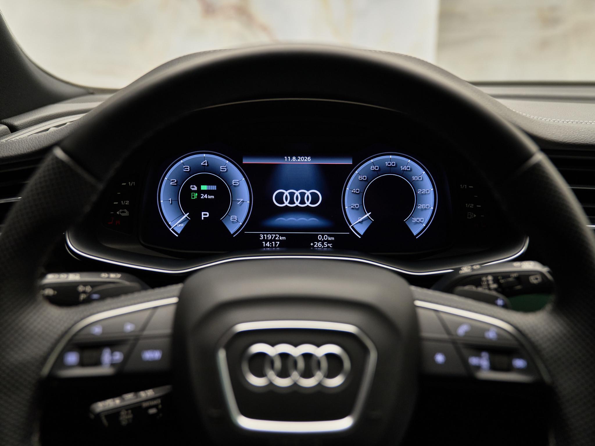 Audi Q8 - 17