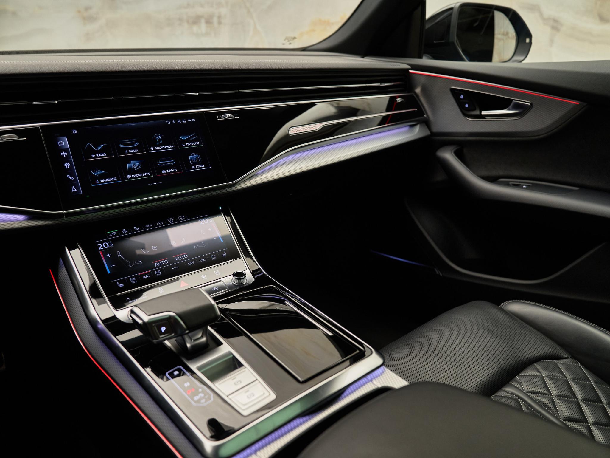 Audi Q8 - 21