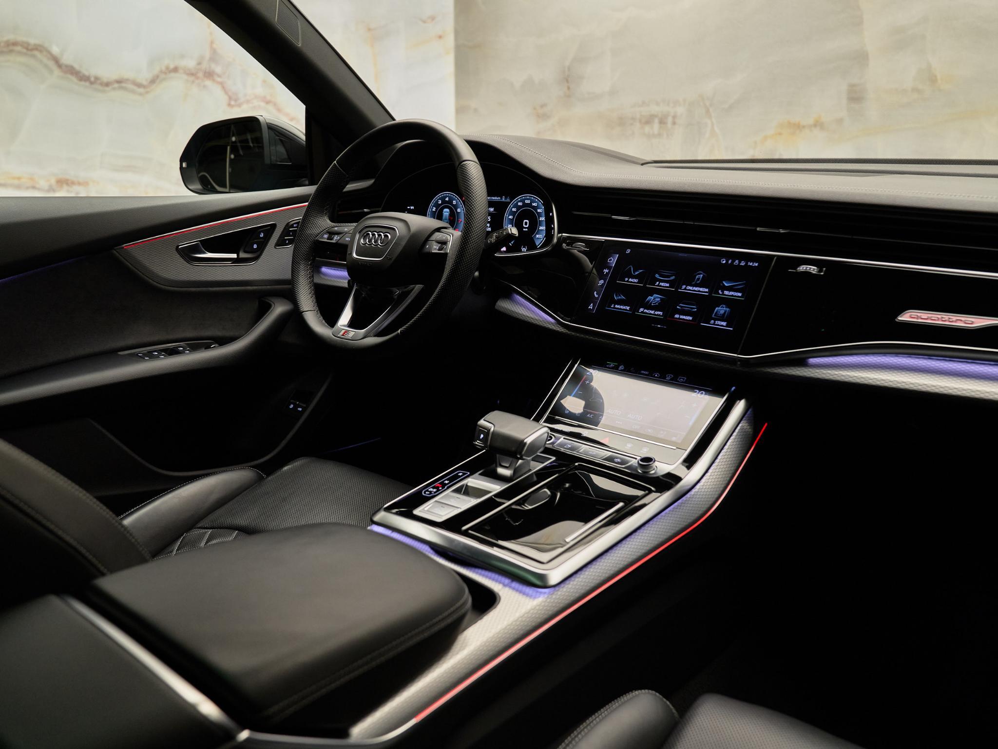 Audi Q8 - 8