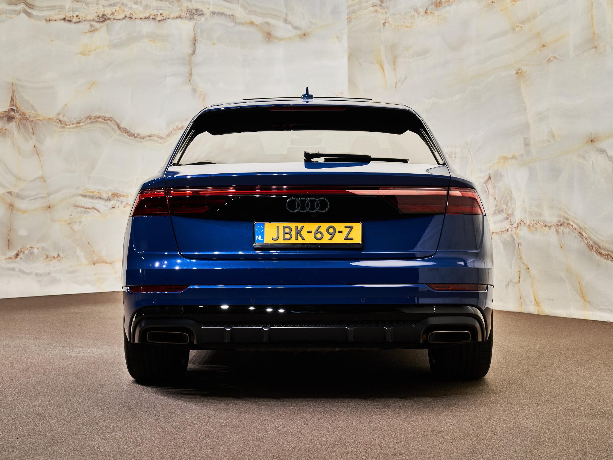 Audi Q8 - 33