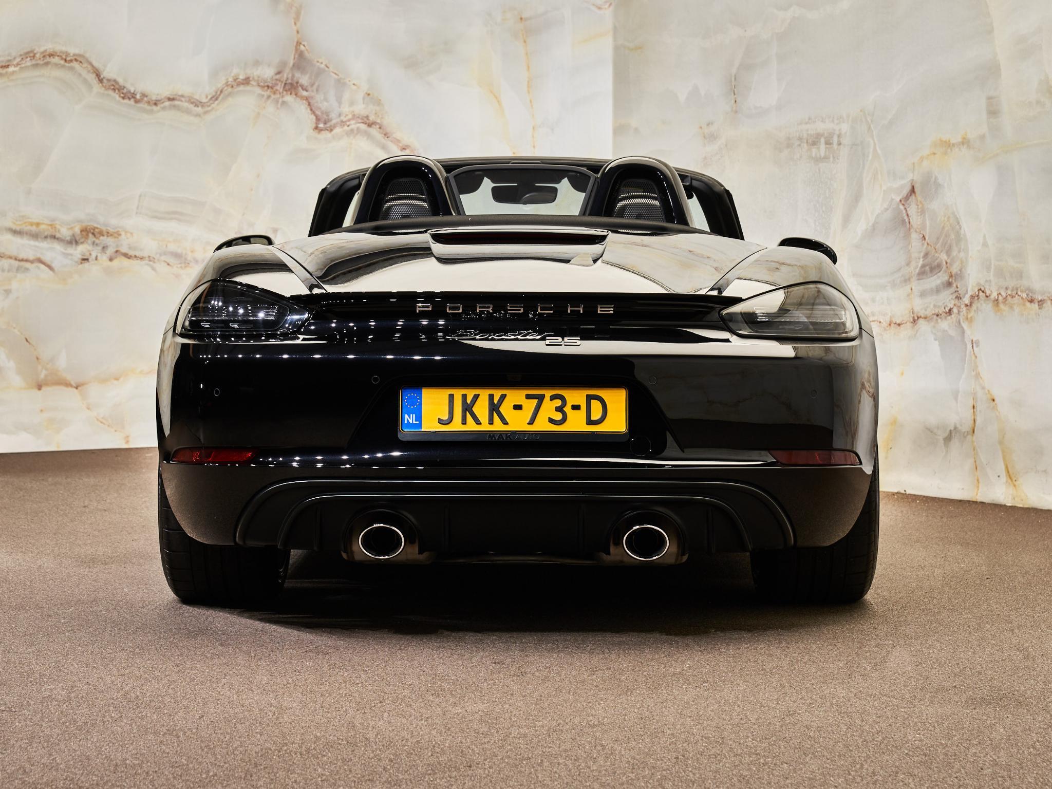 Porsche 718 - 30