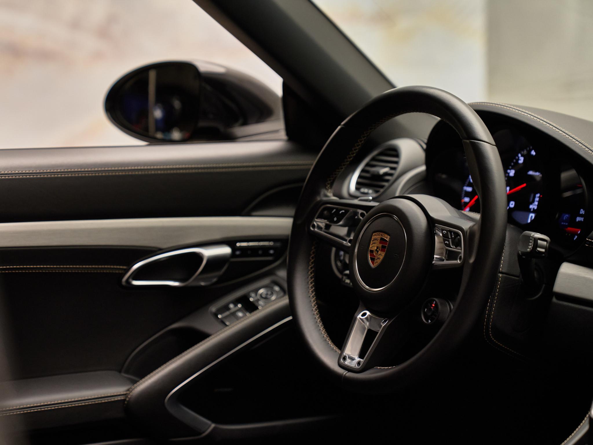 Porsche 718 - 24