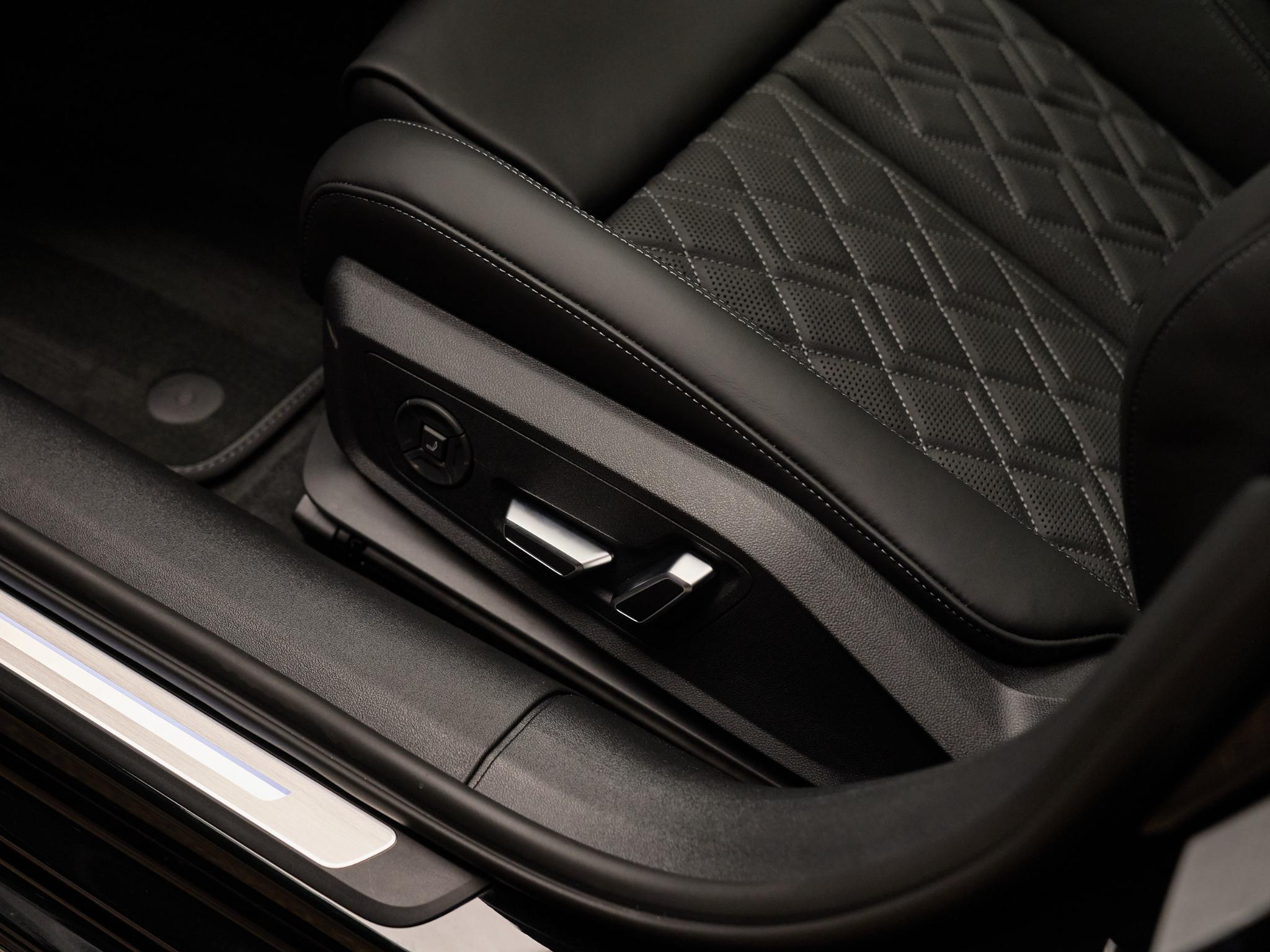 Audi A6 - 12