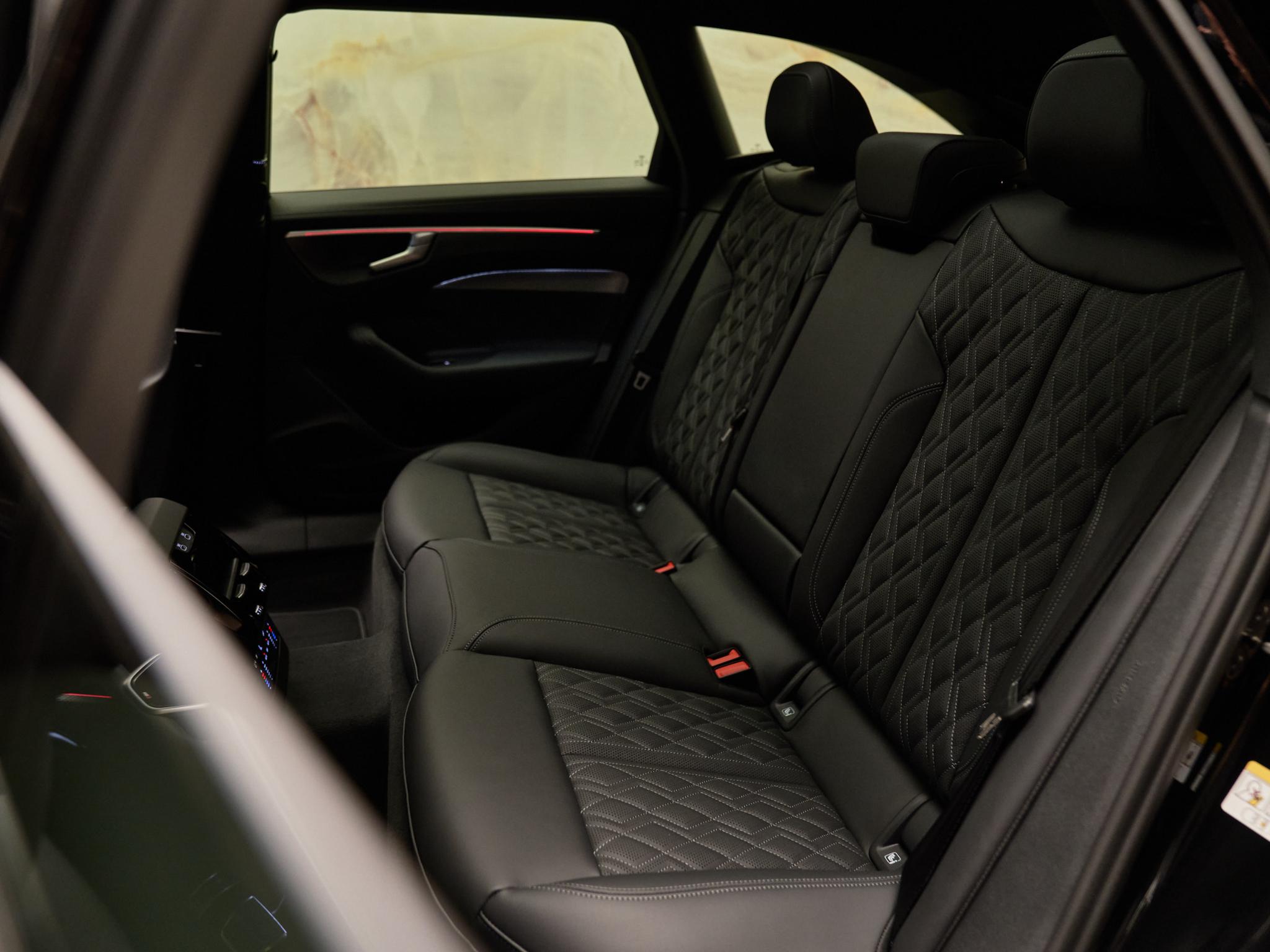 Audi A6 - 27